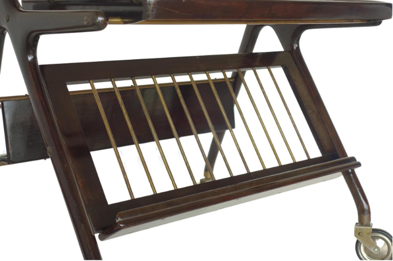 1950er Cesare Lacca Italienisch Midcentury Messing Wood Trolley Barwagen (Moderne der Mitte des Jahrhunderts) im Angebot