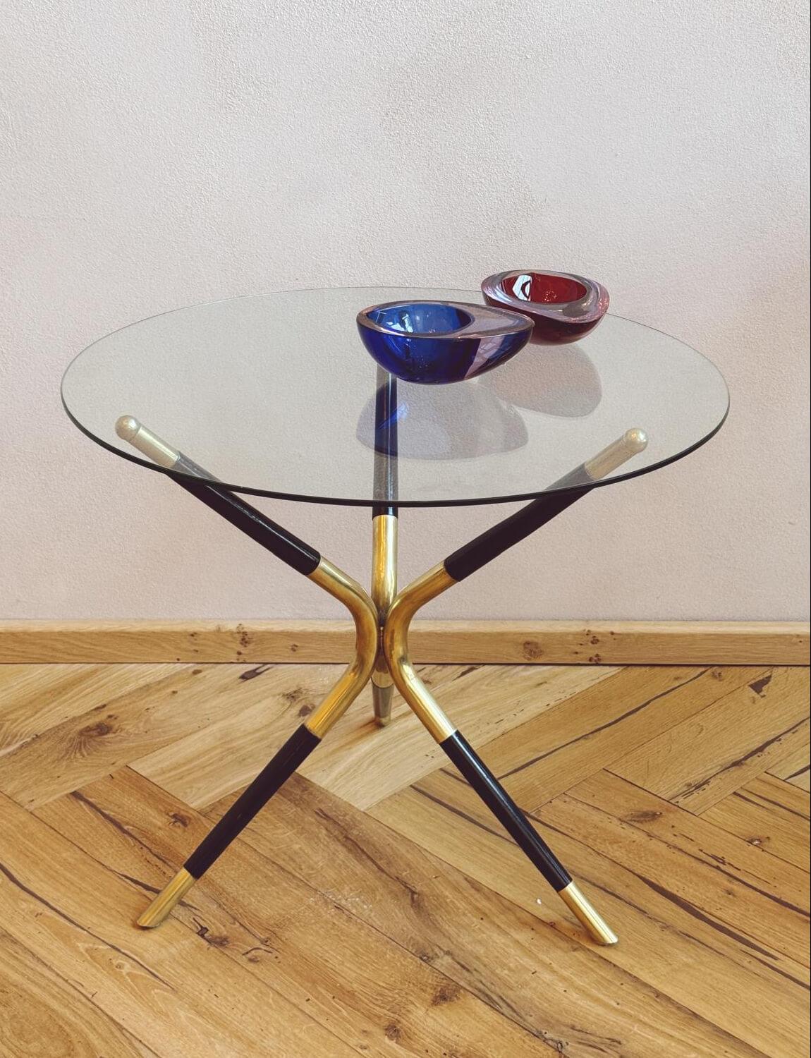 italien Table d'appoint ronde en forme d'araignée Cesare Lacca des années 1950 en vente