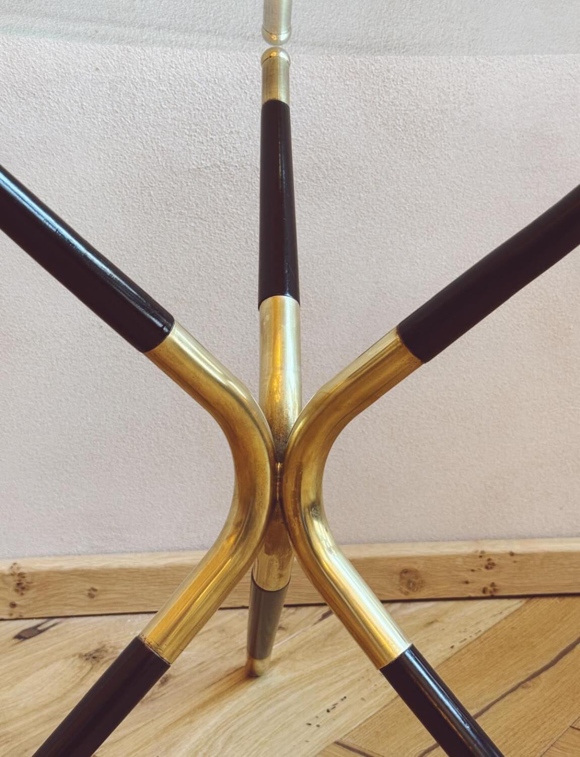 Table d'appoint ronde en forme d'araignée Cesare Lacca des années 1950 en vente 1