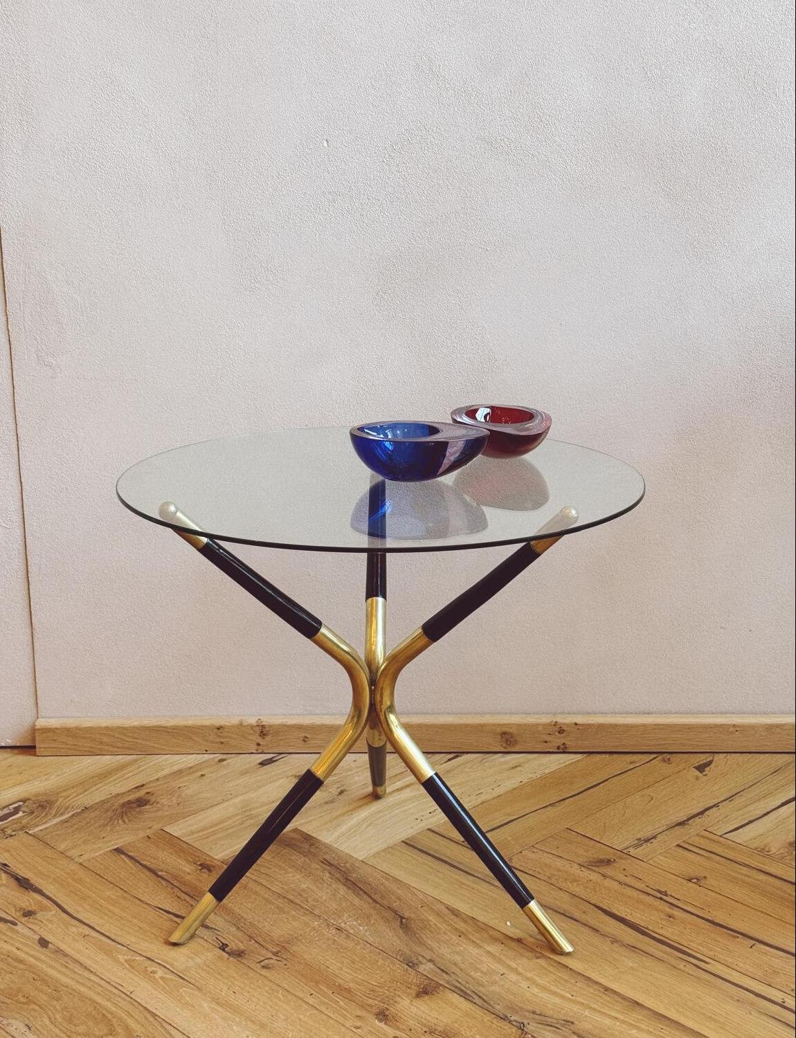 Table d'appoint ronde en forme d'araignée Cesare Lacca des années 1950 en vente 3