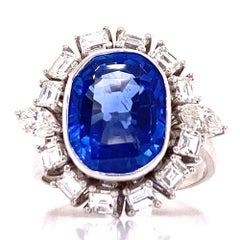 1950s Ceylon No Heat Oval Blue Sapphire Diamond Cocktail Ring