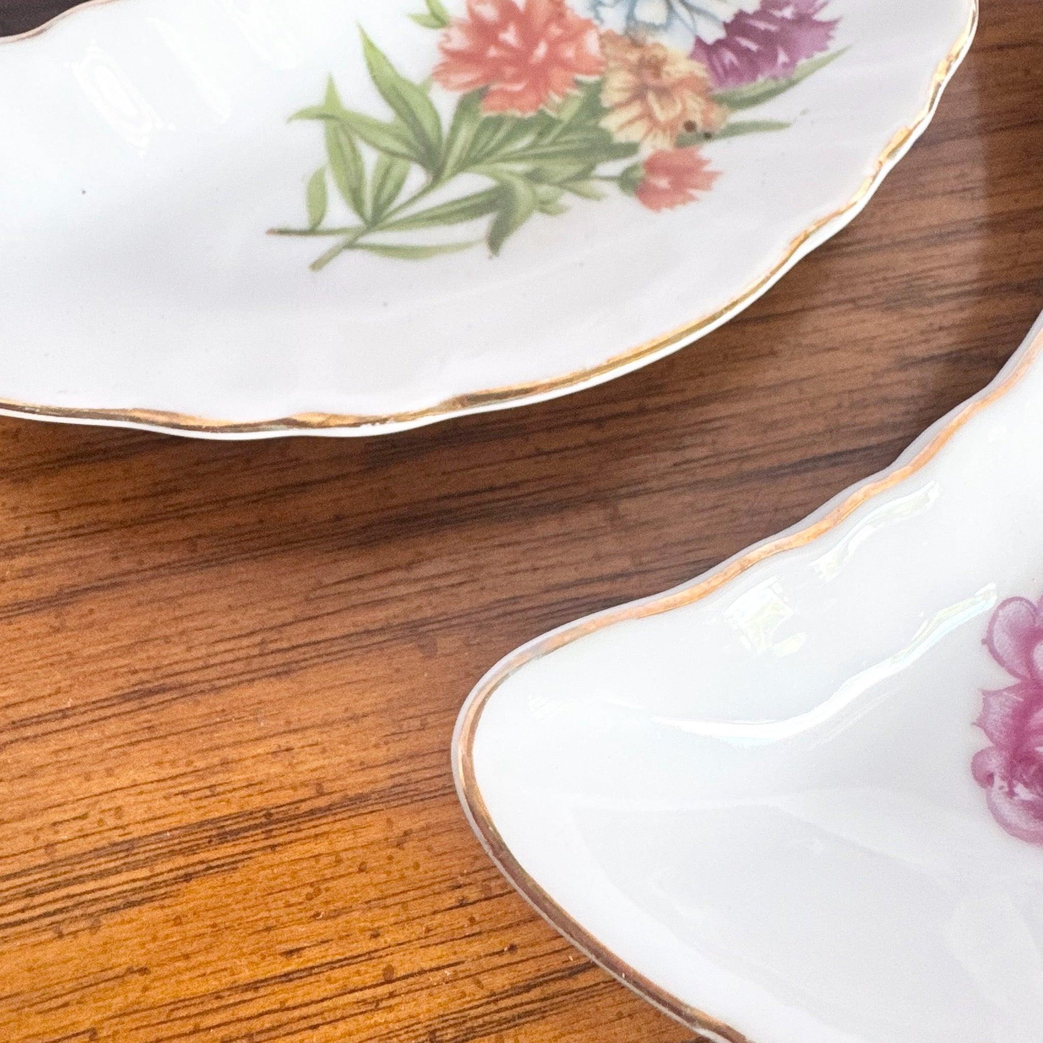1950s Chadwick Japan Floral Bone Dishes – Set of 5 For Sale 3