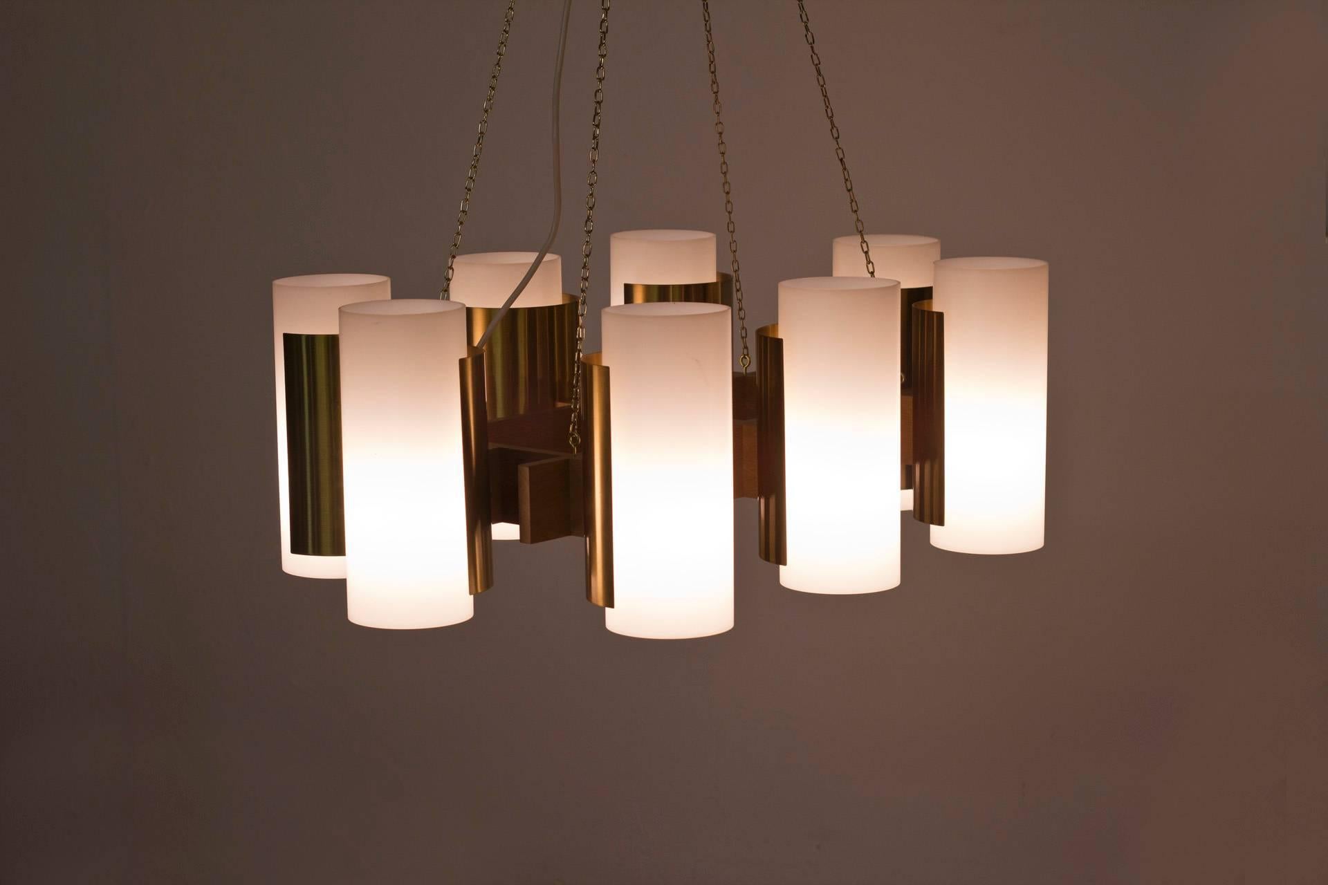 1950s Chandeliers in Oak and Brass by Sten Carlquist, for Hans Agne Jakobsson For Sale 3