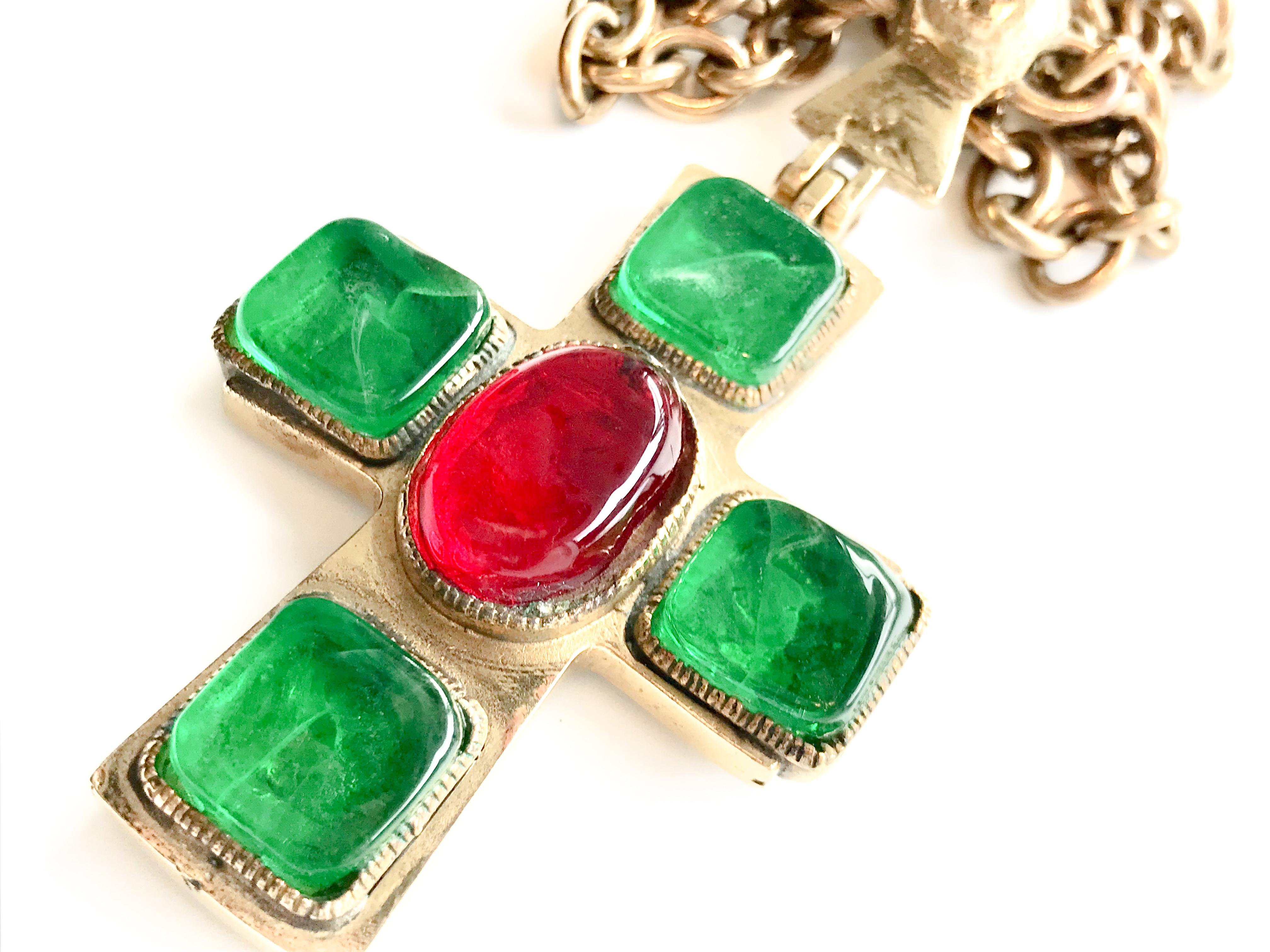 1950s  Chanel by Goosens Byzantine Cross Pendant Necklace In Good Condition In London, GB