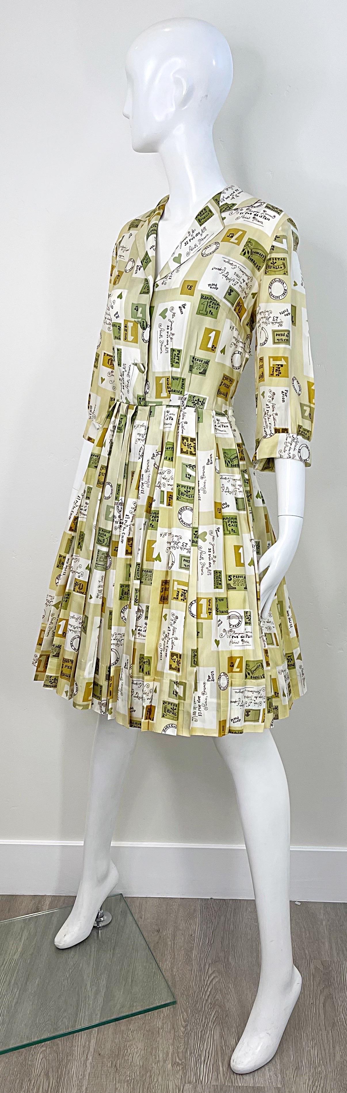 Women's 1950s Charles Hymen Novelty Postcard Print Vintage 50s 3/4 Sleeves Silk Dress For Sale