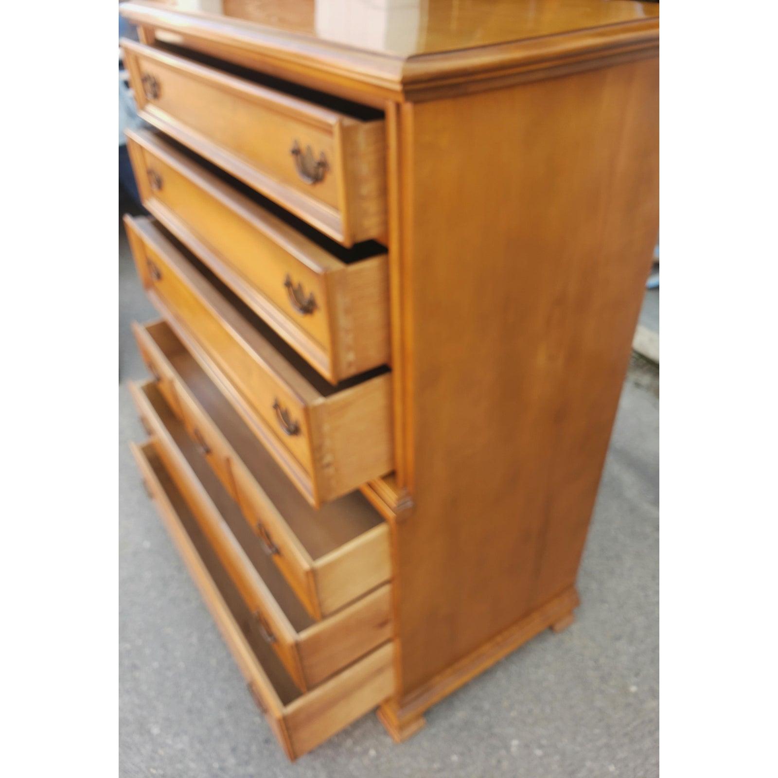 Mid Century Modern solid maple chest of drawers from Cherokee Furniture with six drawer dresser.
This chest of drawers measures 38” in width x 19 1/2”in depth x 50” in height.
All drawers work as originally intended. Very Solid