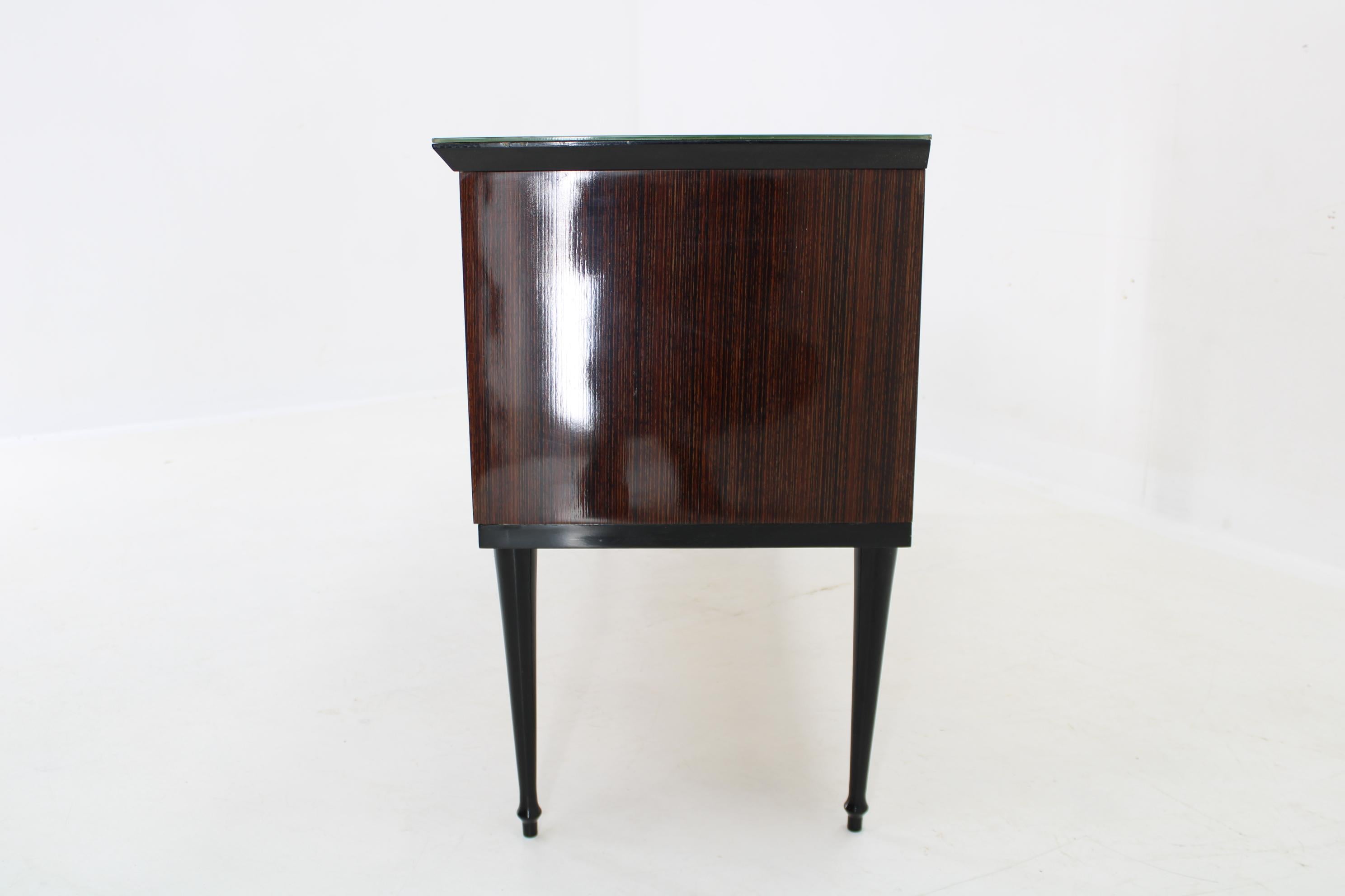 Mid-20th Century 1950s Chest of Drawers, Italy  For Sale