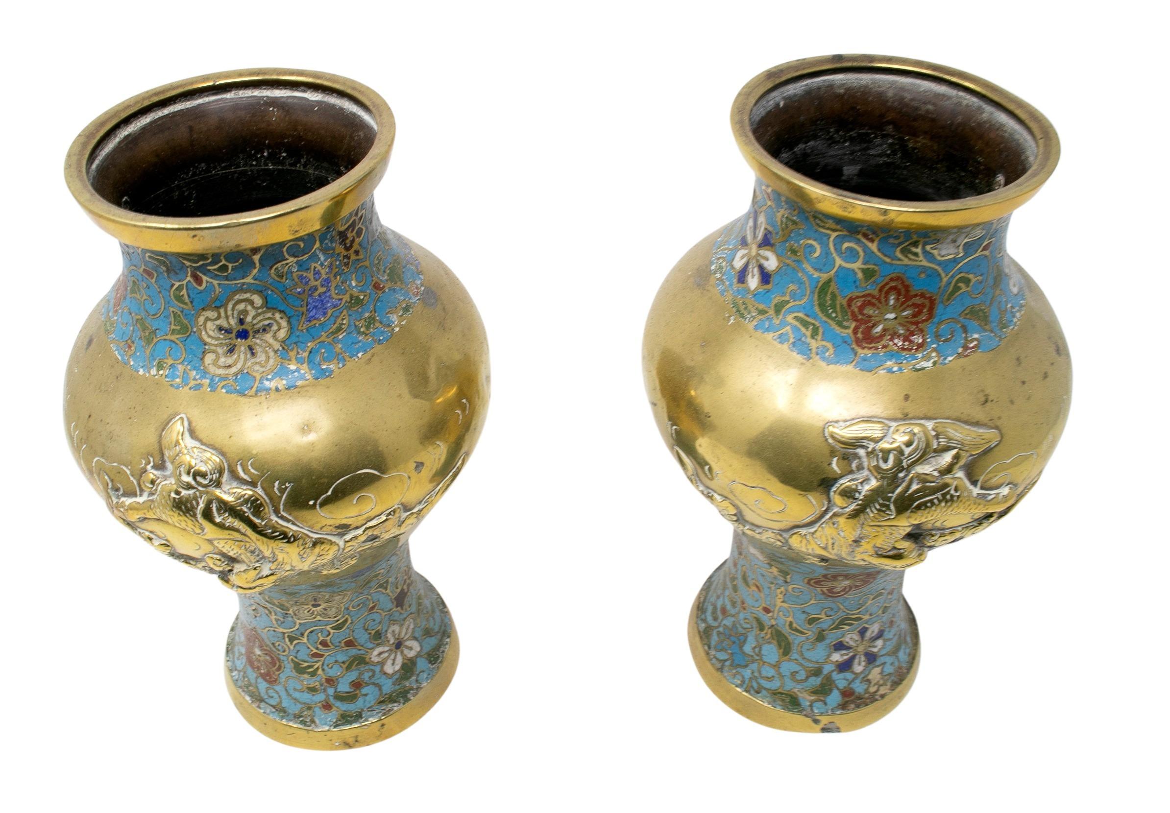 1950s Chinese Pair of Bronze Cloisonné Vases 1