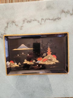 1950s Chinoiserie Japanese Black Lacquer Wood Serving Tray Hand Painted