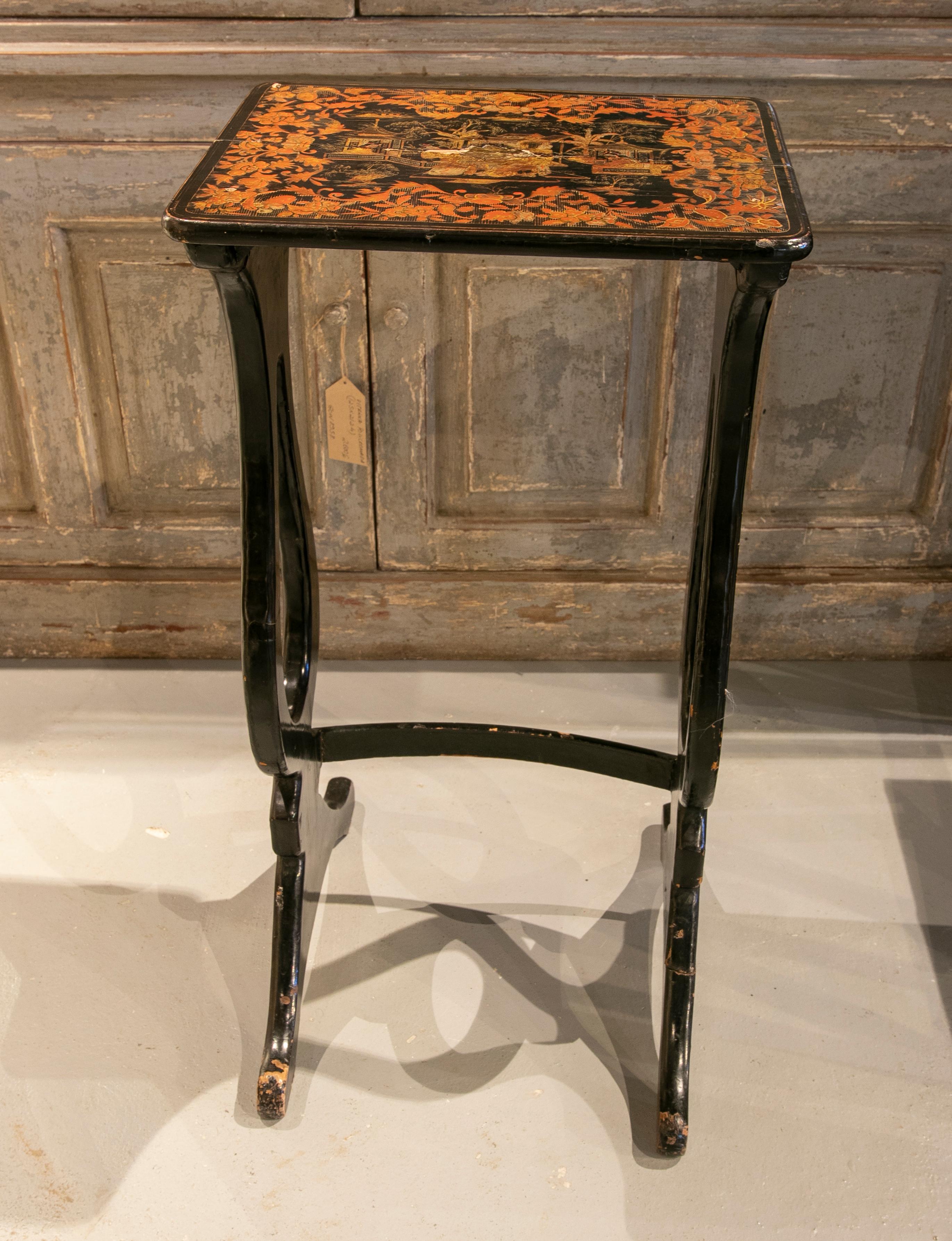 1950s chinoiserie style lacquered wooden sidetable.