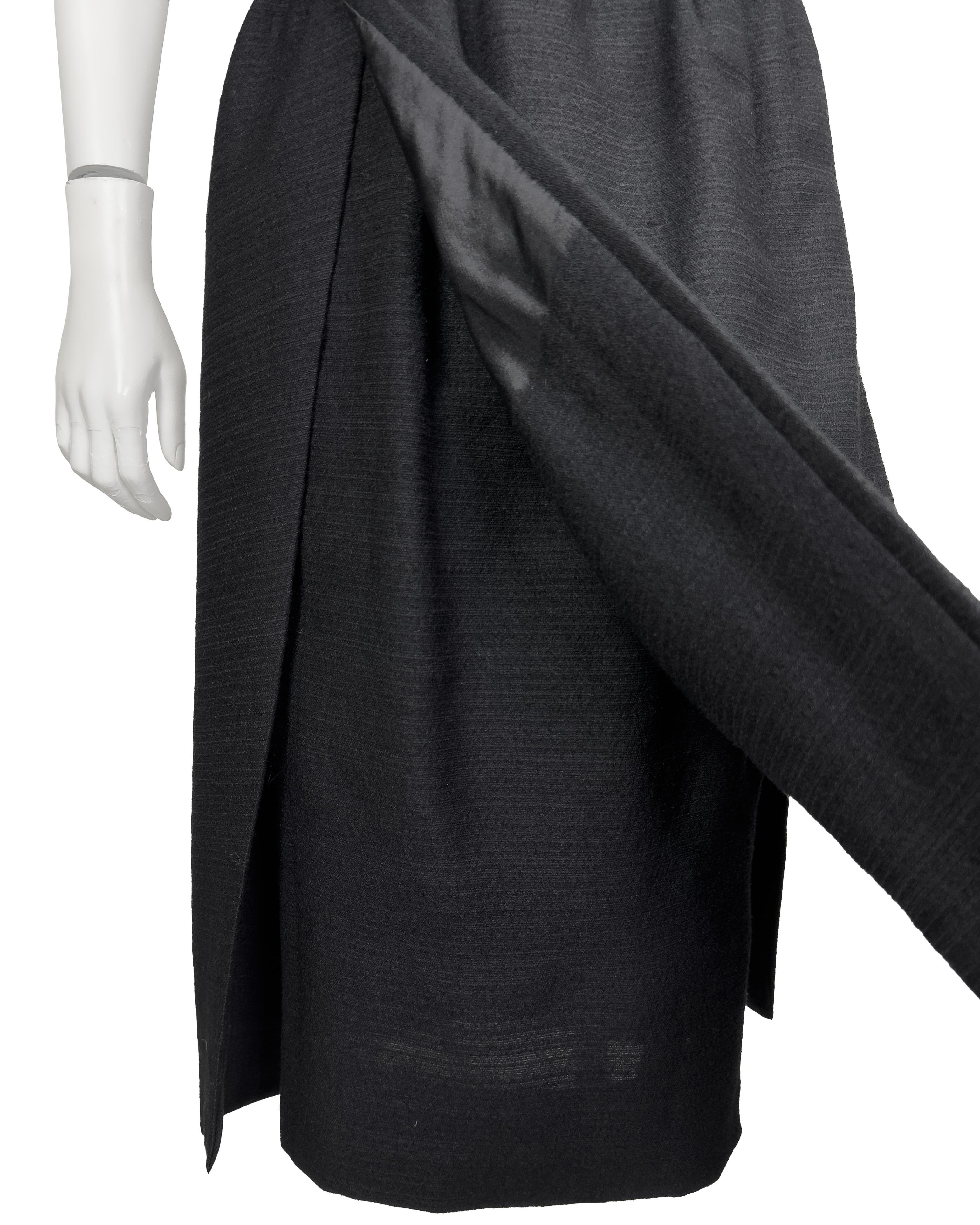 Vestido de cena negro Demi Couture London de Christian Dior de los años 50 en venta 1
