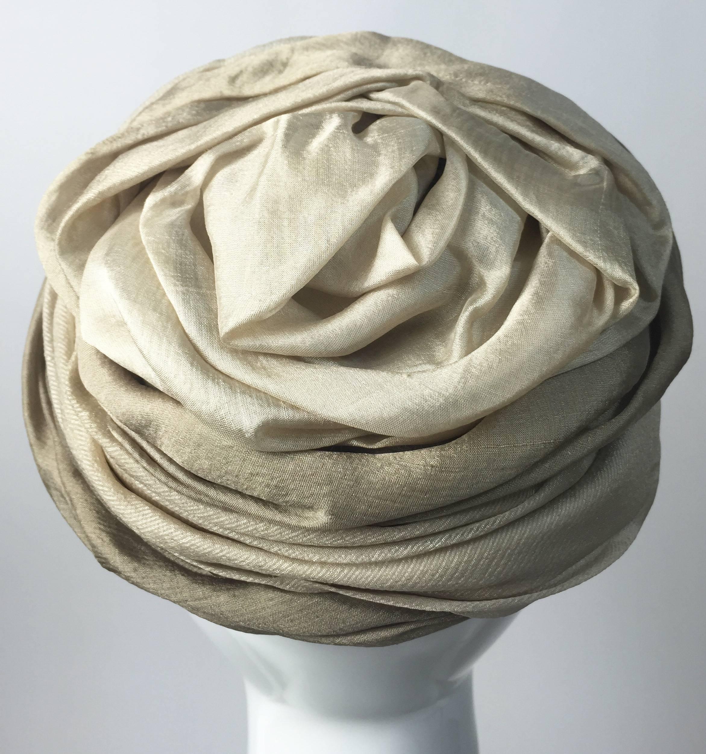  1950s Christian Dior Draped  and Pleated Silk  Ombre Beige Turban Hat  In Excellent Condition For Sale In Boca Raton, FL