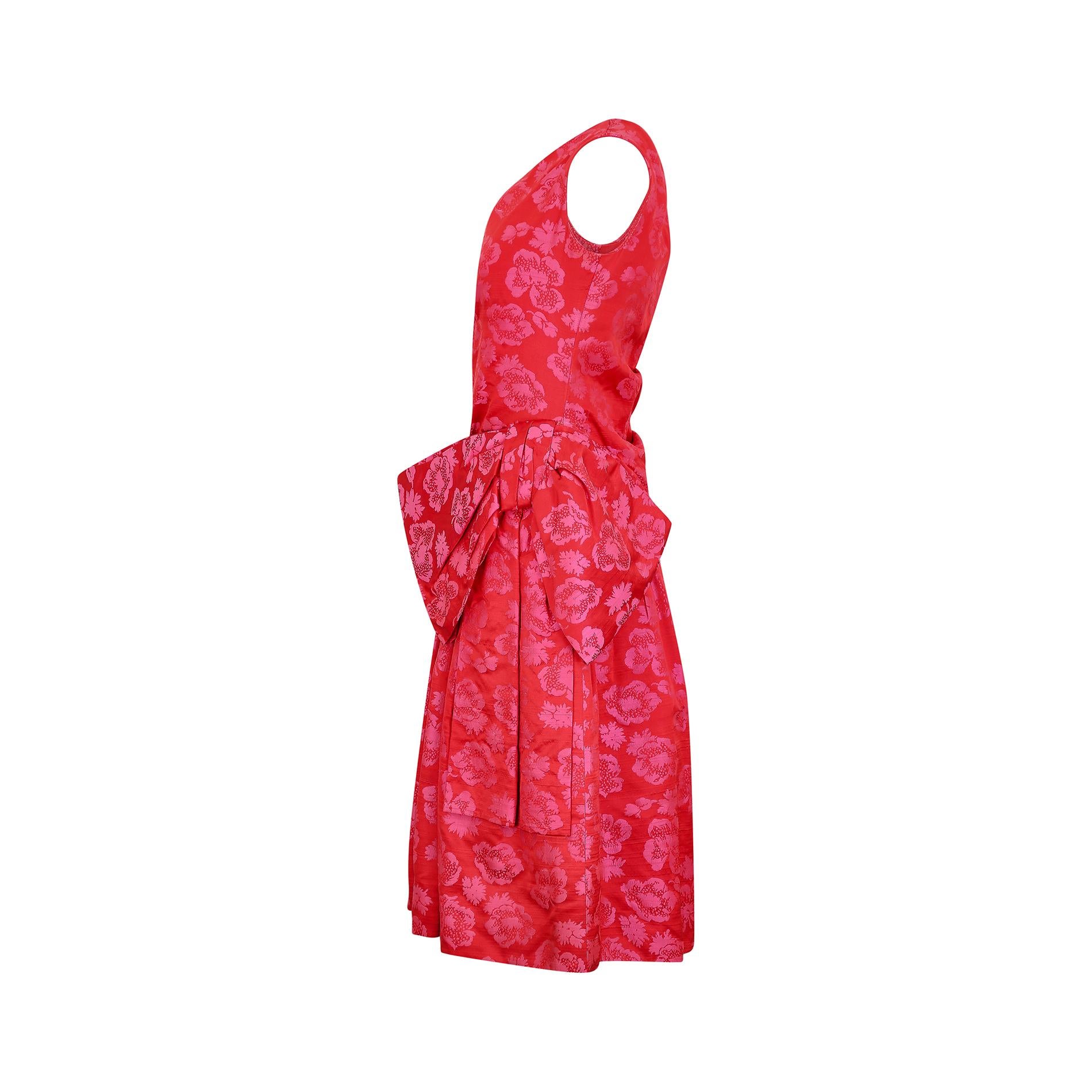 1950s Christian Dior Paris Pink Silk Damask Dress In Excellent Condition For Sale In London, GB