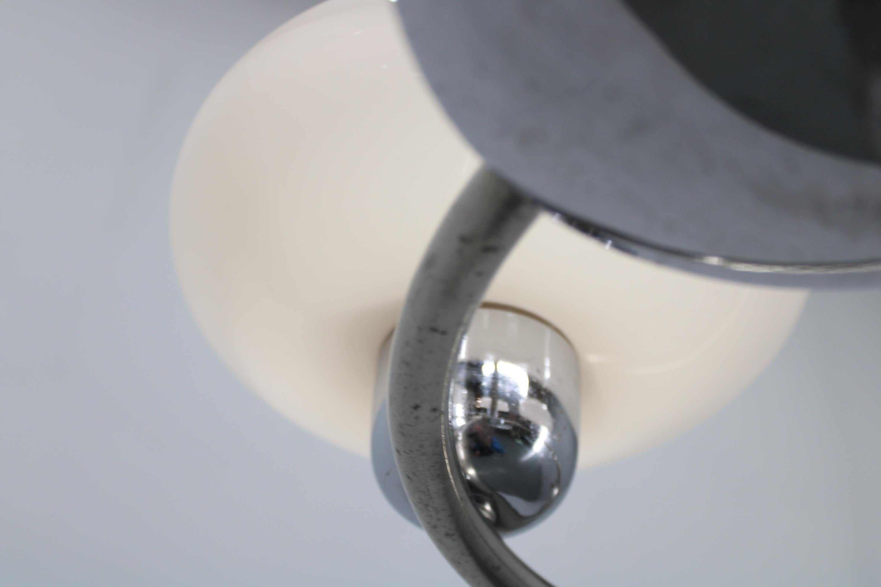 Lampadario in vetro e cromo degli anni '50 di Drukov, Cecoslovacchia in vendita 8