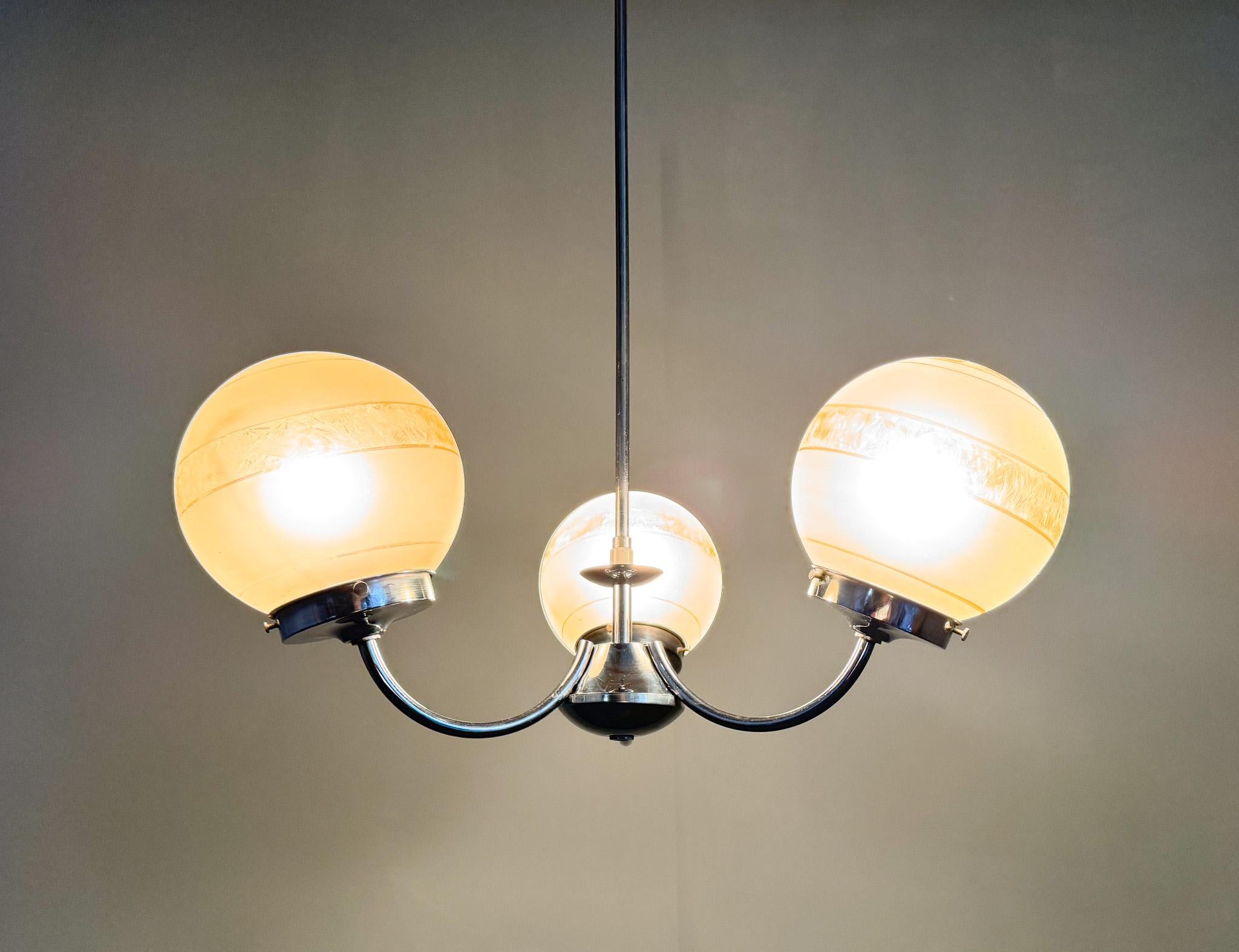1950s Chrome & Frosted Glass Chandelier For Sale 1