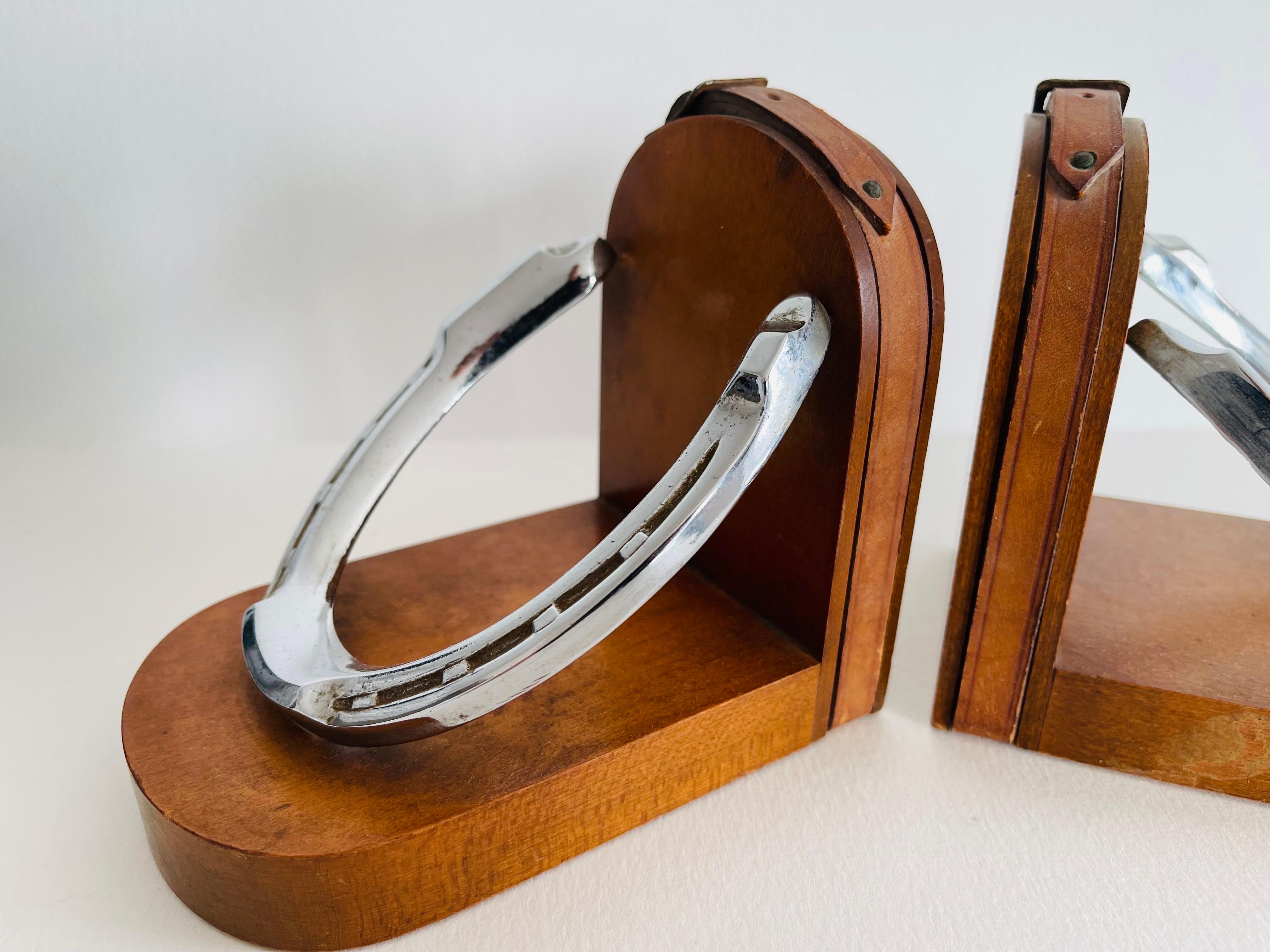 Mid-Century Modern 1950s Chrome Horseshoe Bookends, Pair For Sale