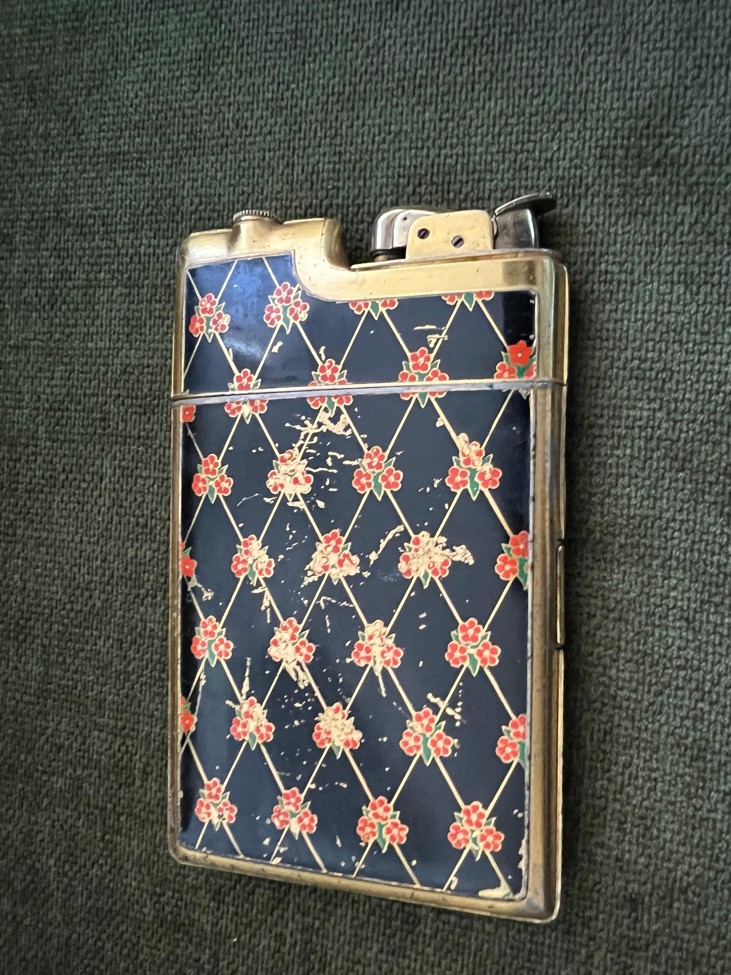 ladies cigarette lighter