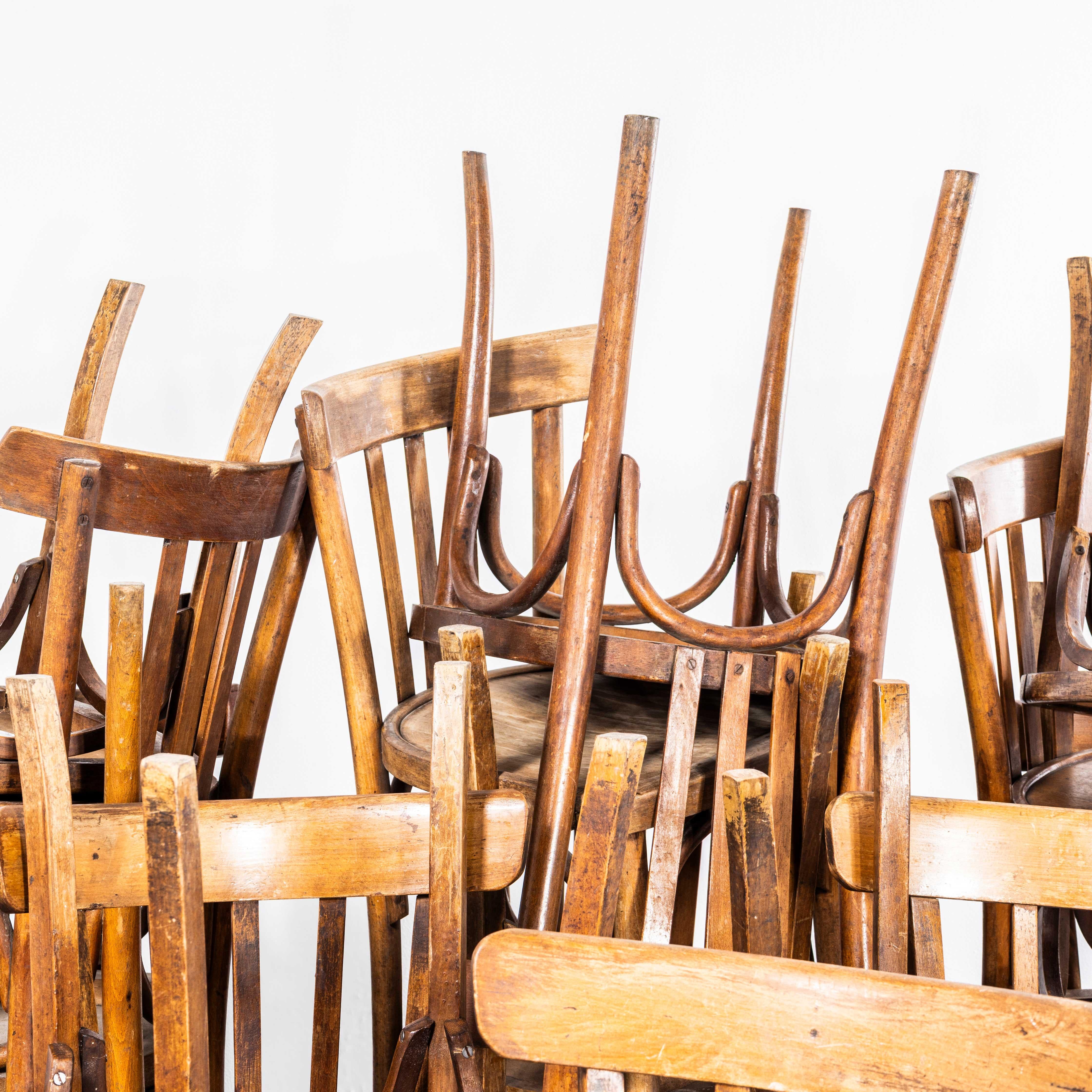 Sillas de comedor de madera curvada con borde cuadrado estilo bistro clásico de los años 50 mediados del siglo XX en venta