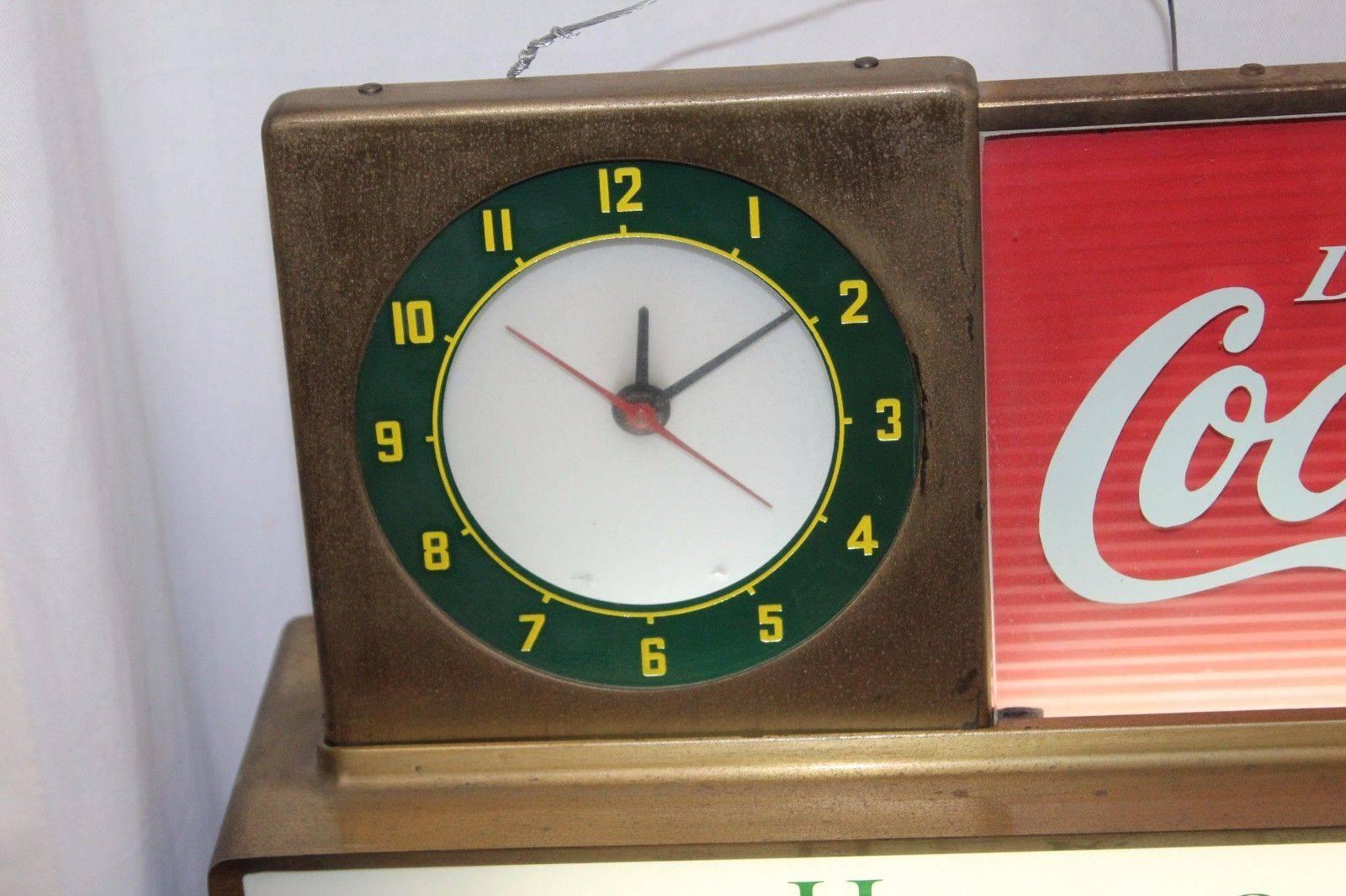 This awesome advertising is perfect clock for any counter or desk. Coca Cola made different variations and this is only one of the many styles. Awesome light up sign that can be turned off while plugged in so you can continue keeping time.