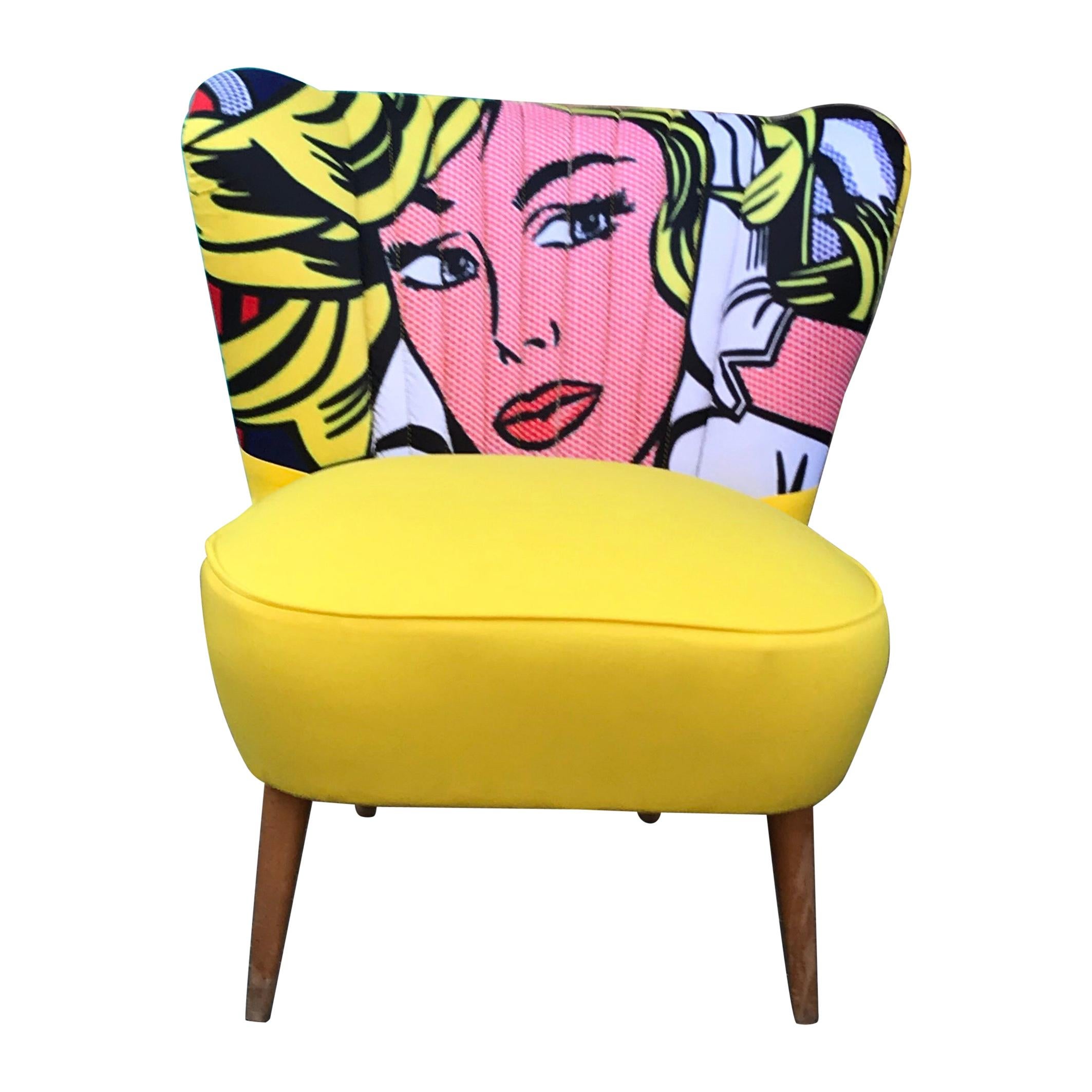 1950s Cocktail Chair with Marilyn Monroe Photo For Sale