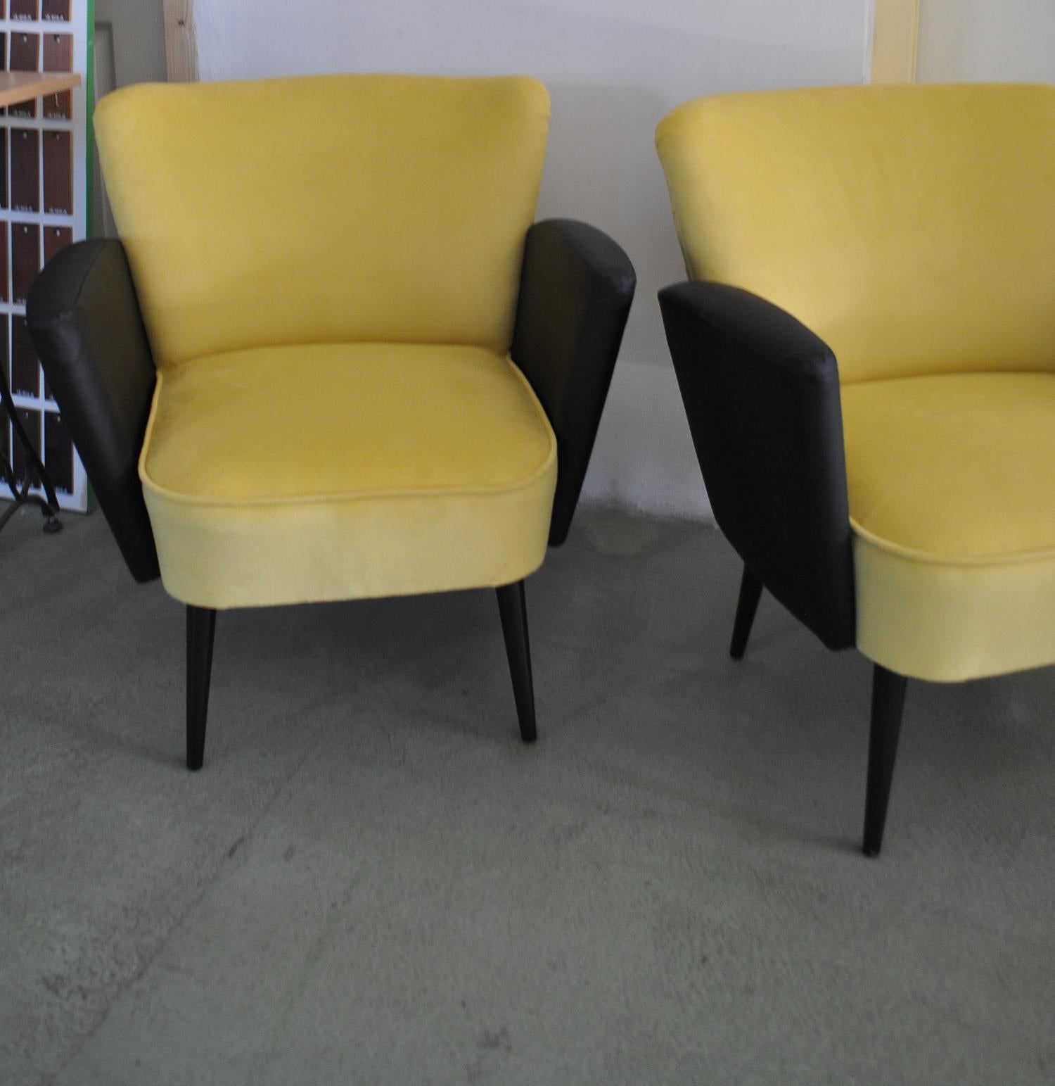 1950s Cocktail Chairs, Pair For Sale 2