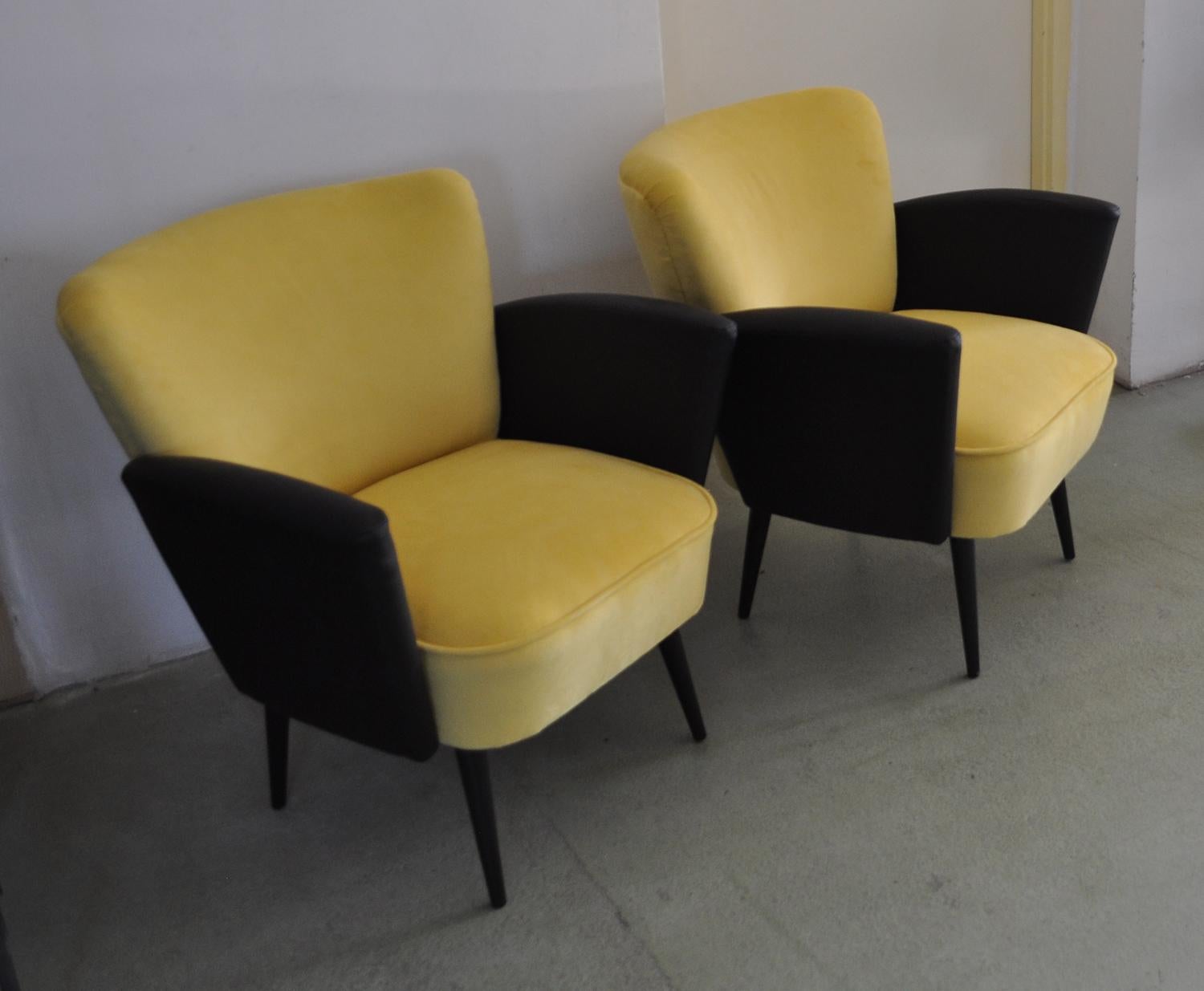 1950s Cocktail Chairs, Pair For Sale 3