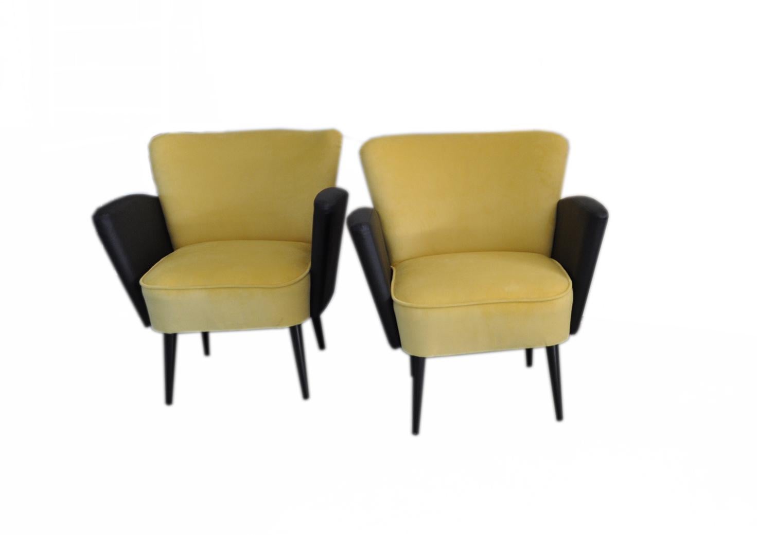 Mid-20th Century 1950s Cocktail Chairs, Pair For Sale