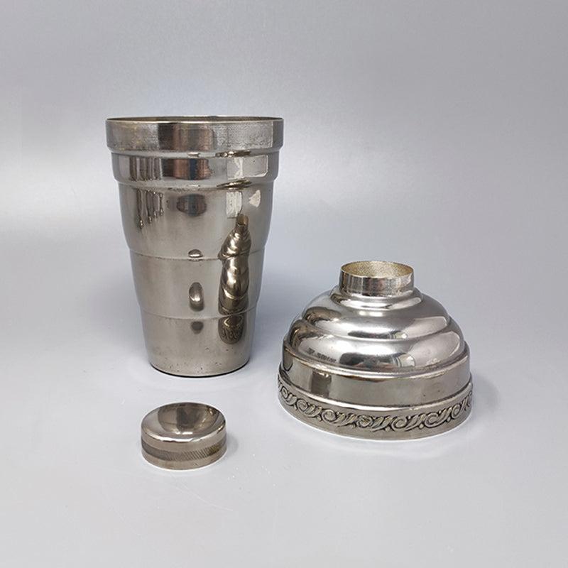 1950s Cocktail Shaker Set with Four Glasses in Stainless Steel.  In Good Condition For Sale In Milano, IT
