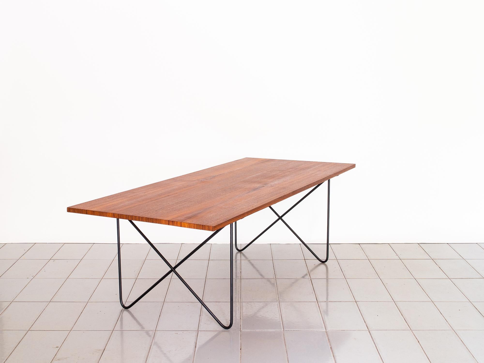 Mid-Century Modern 1950s Coffee Table in Wrought Iron and Teak Attributed to Ernesto Hauner, Brazil