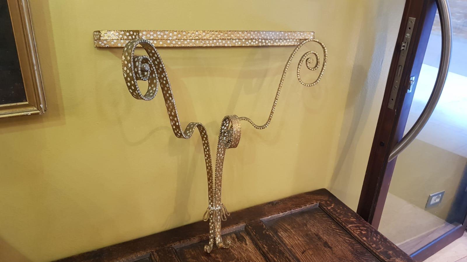 Mid-Century Modern 1950s Colli Golden Wrought Iron Structure Small Table Console with Crystal Top For Sale
