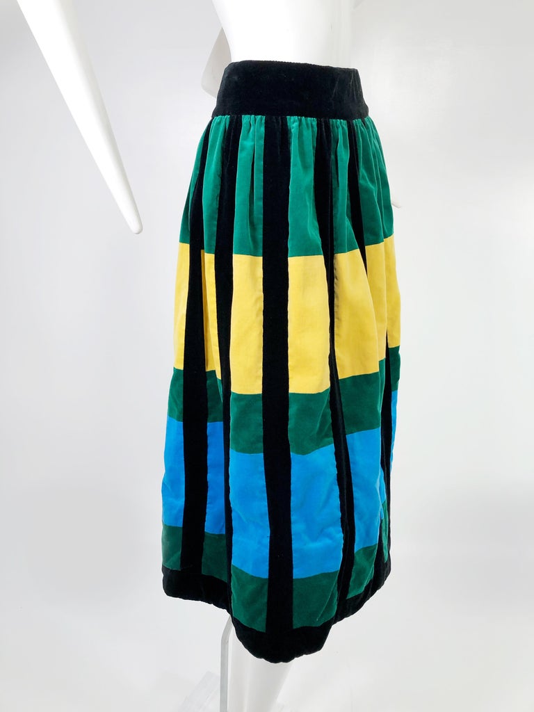 1950s Color Block Velvet Full Gathered Skirt In Black Emerald Sapphire And Gold For Sale 1