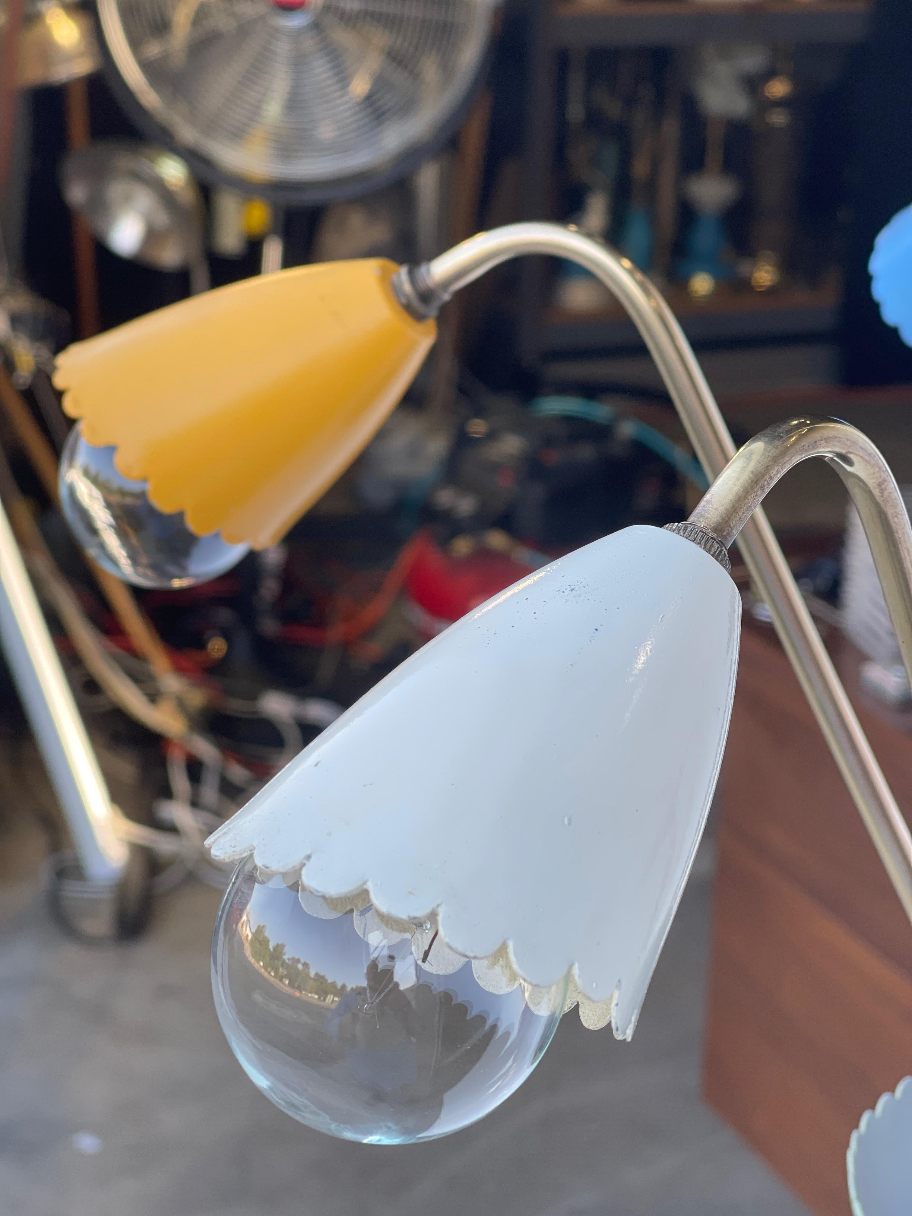 Lampadario botanico italiano colorato degli anni 50 in vendita 10