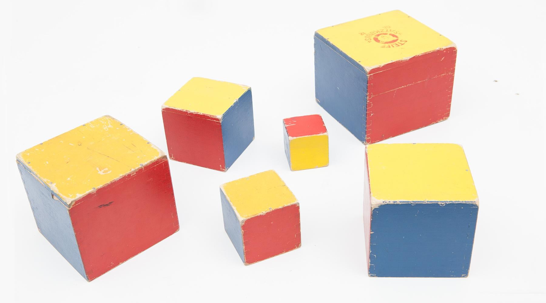 Mid-20th Century 1950s Colorful Wooden Cube Set Made in West Germany by Steiff For Sale