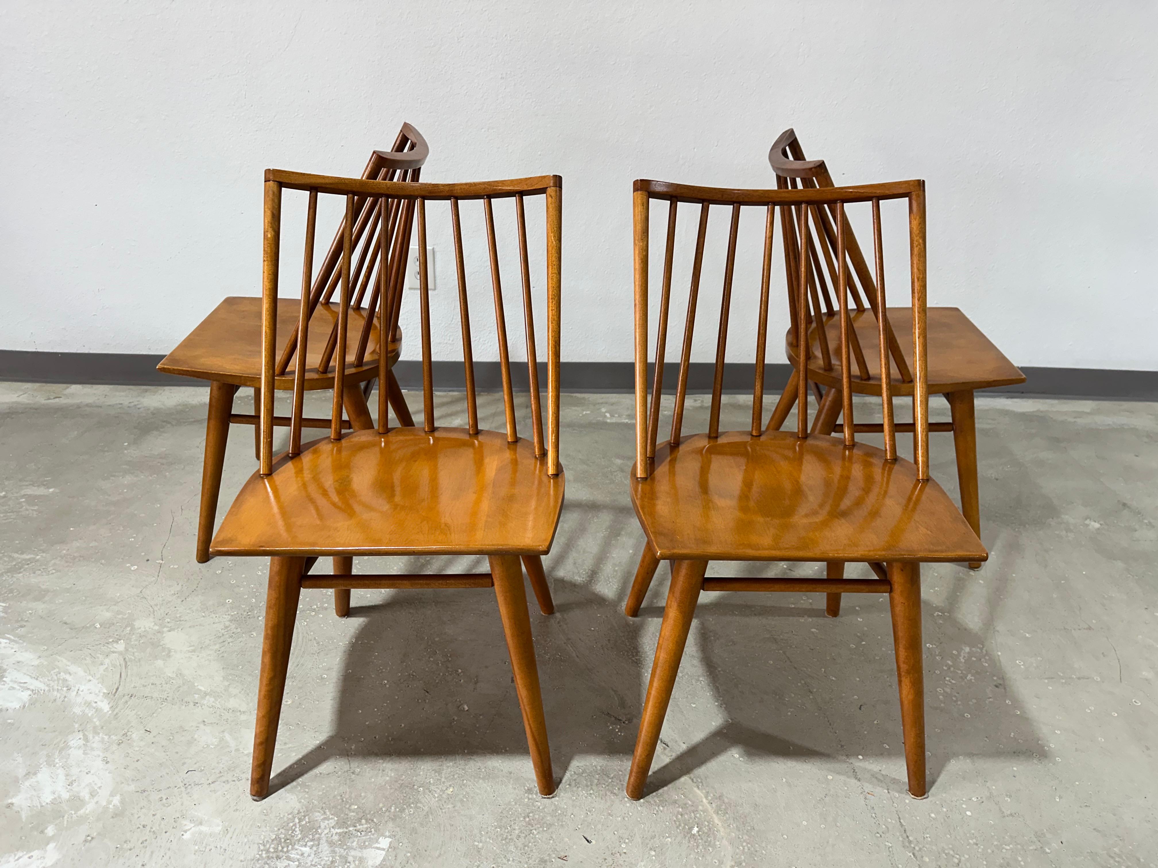 1950’s Conant Ball Modernmates Mid Century Dining Set. Table, 2 leaves, 4 Chairs 5