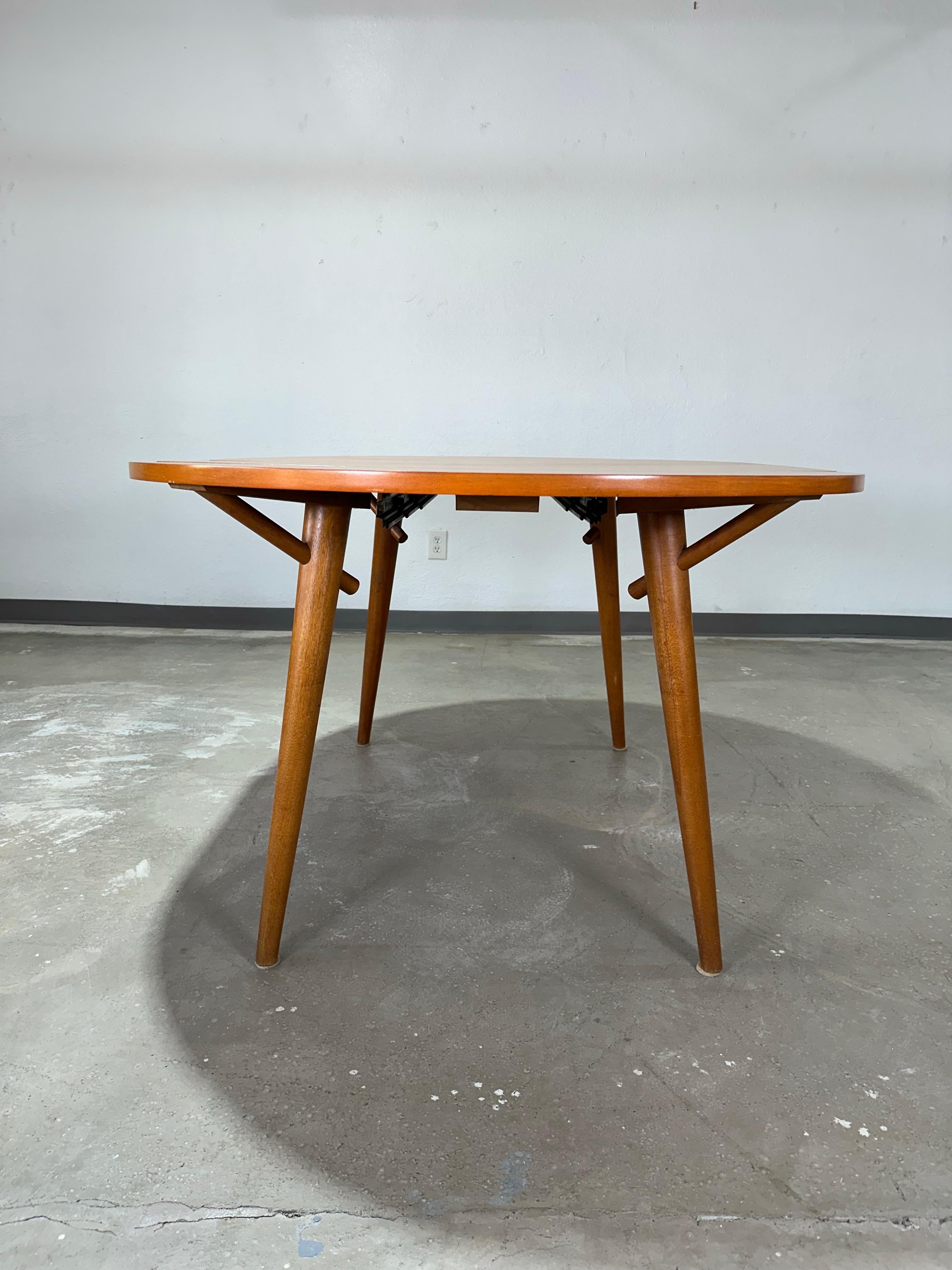 American 1950’s Conant Ball Modernmates Mid Century Dining Set. Table, 2 leaves, 4 Chairs