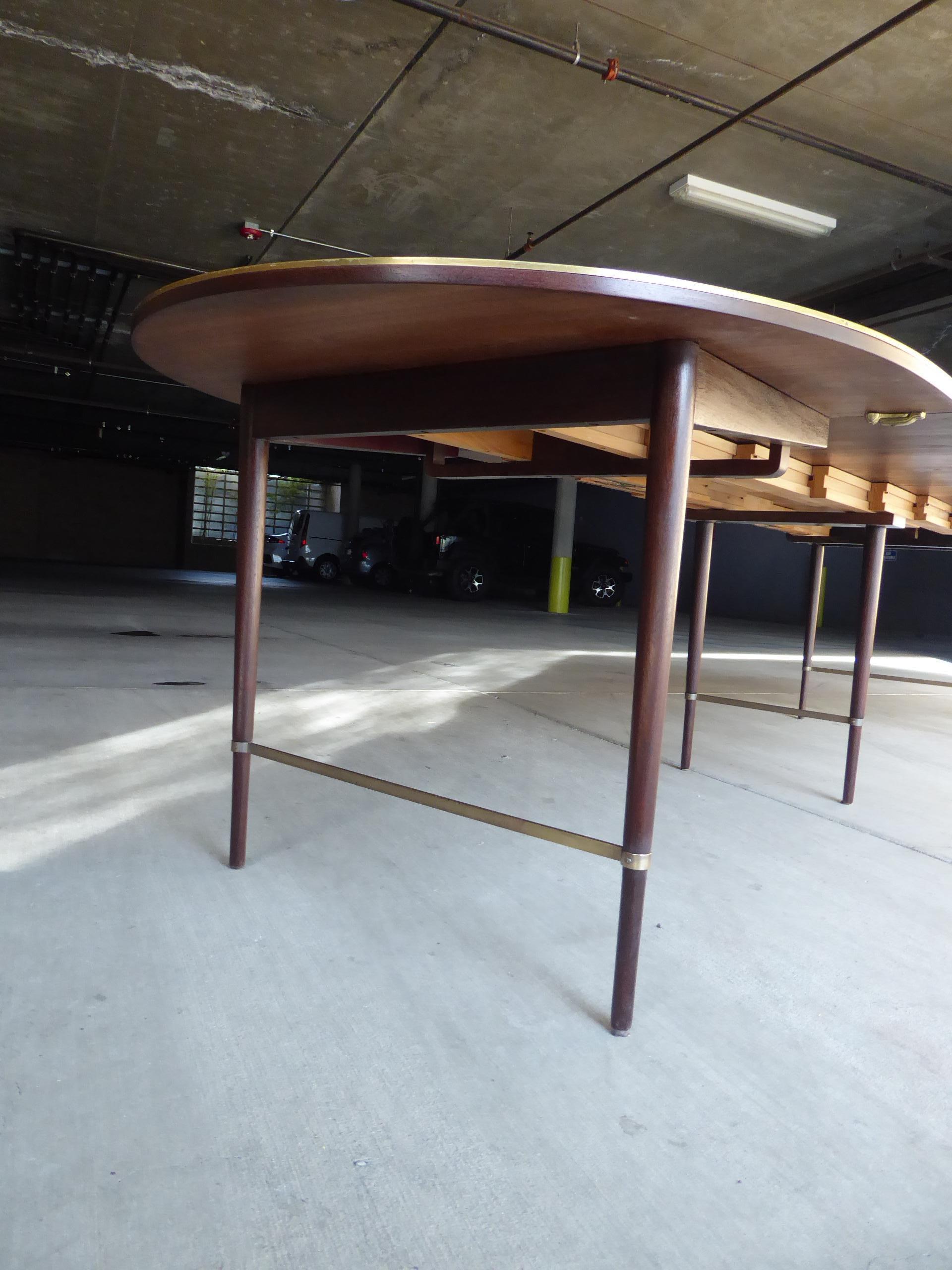 Mid-20th Century 1950s Connoisseur Collection Mahogany Dining Table by Paul McCobb