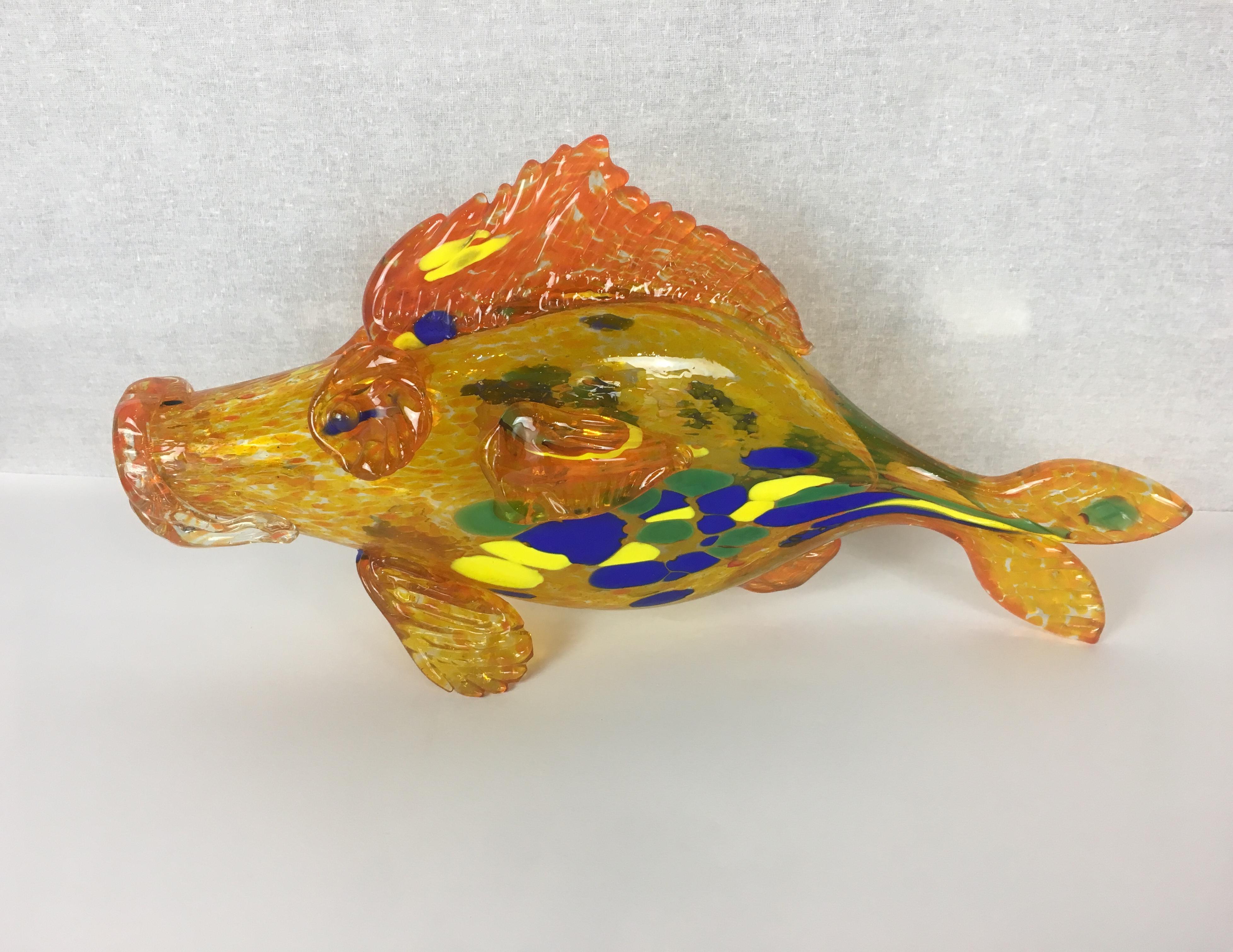 Murano Flecked Art Glass Fish, circa 1950s For Sale 1