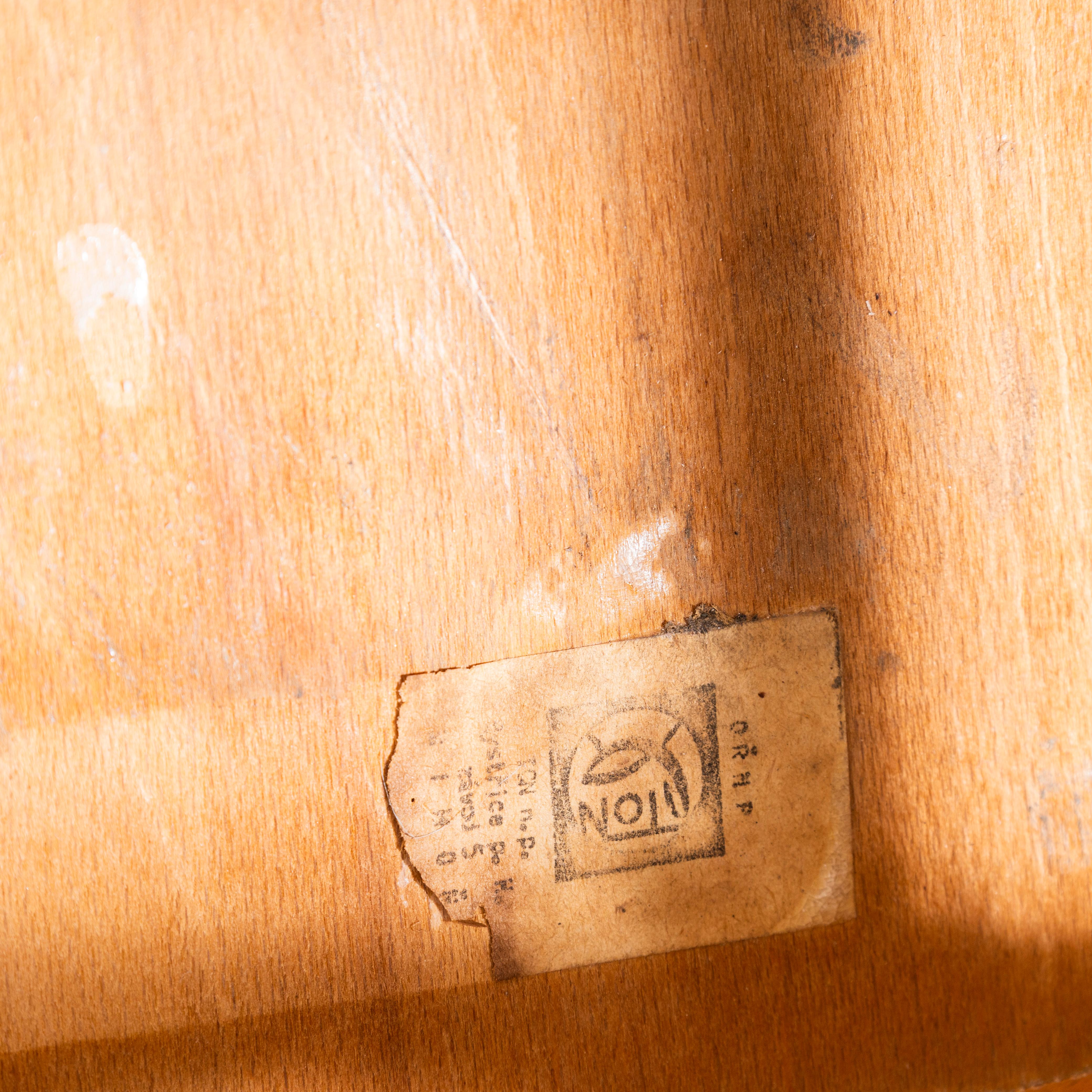 Chaises de salle à manger contemporaines en bois courbé des années 1950 - Ensemble de huit chaises en vente 6