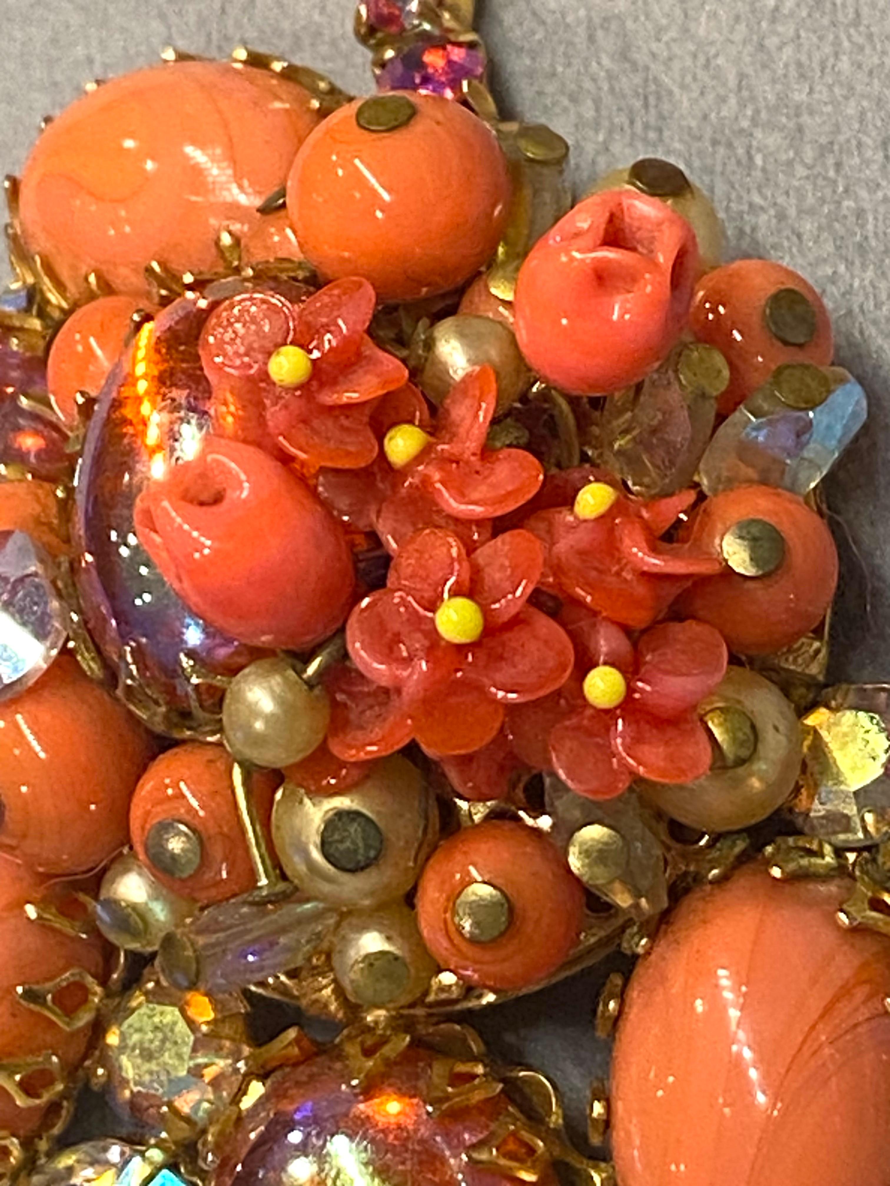 1950s Coral glass bead, flower, cabochon & rhinestoned necklace & earrings For Sale 6