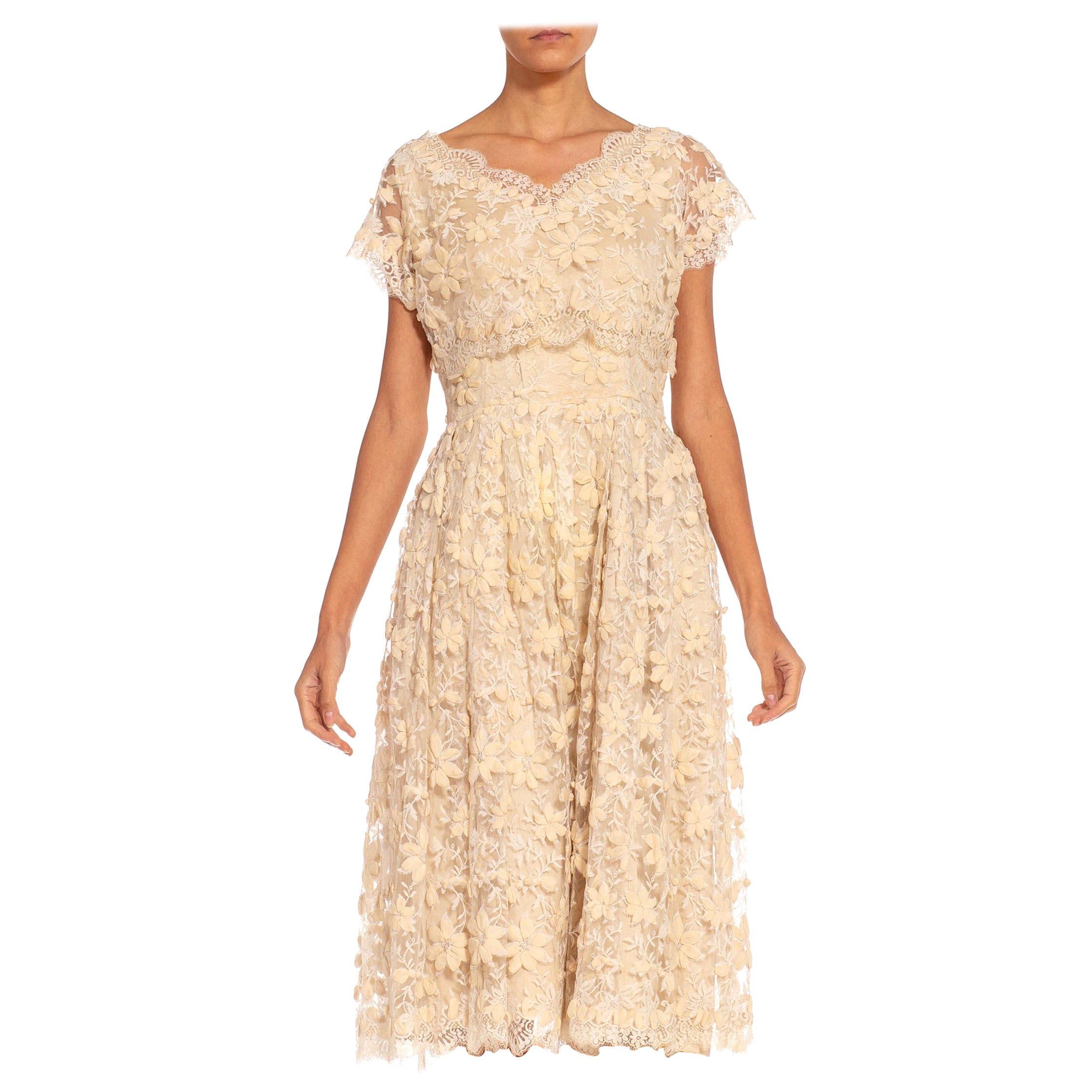 1950S Creme Hand bestickt Seide Floral Kleid