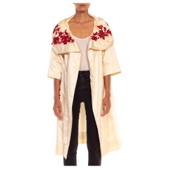1950S Cream & Red Silk Duchesses Satin Opera Coat With Beaded Lace Appliqués