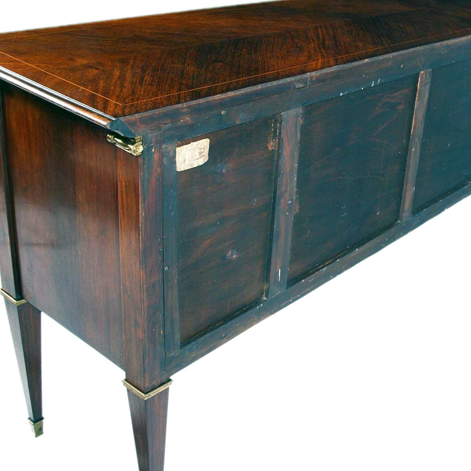 1940s Credenza Paolo Buffa attributed, in Walnut, Mobili Cantù with Maple Inlaid 8