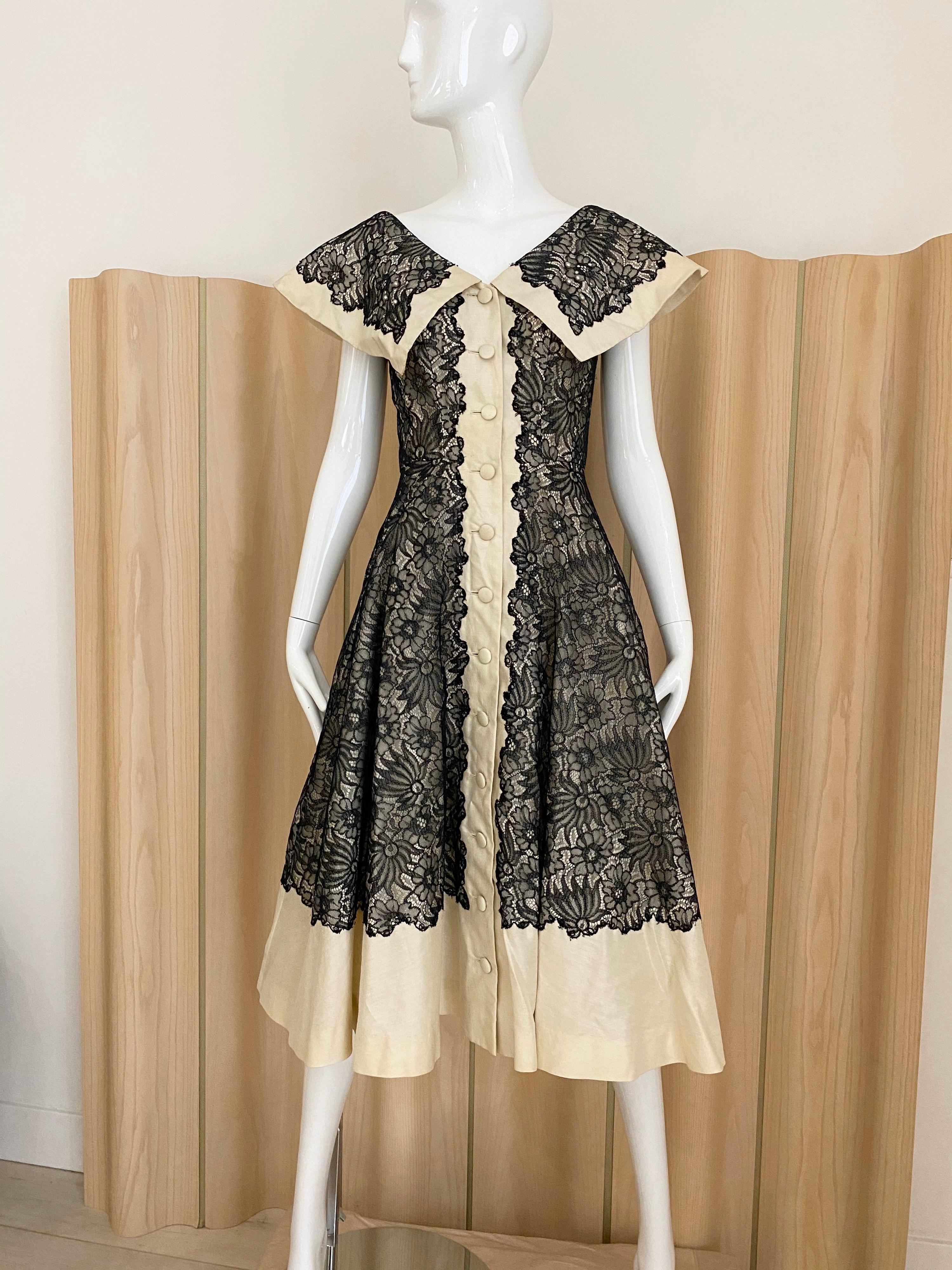 1950s Creme And Black Silk Lace cocktail Dress For Sale 1