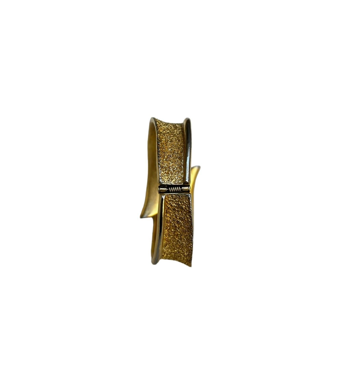 Crown Trifari Gold Clamper Bracelet, Circa 1950s For Sale 3