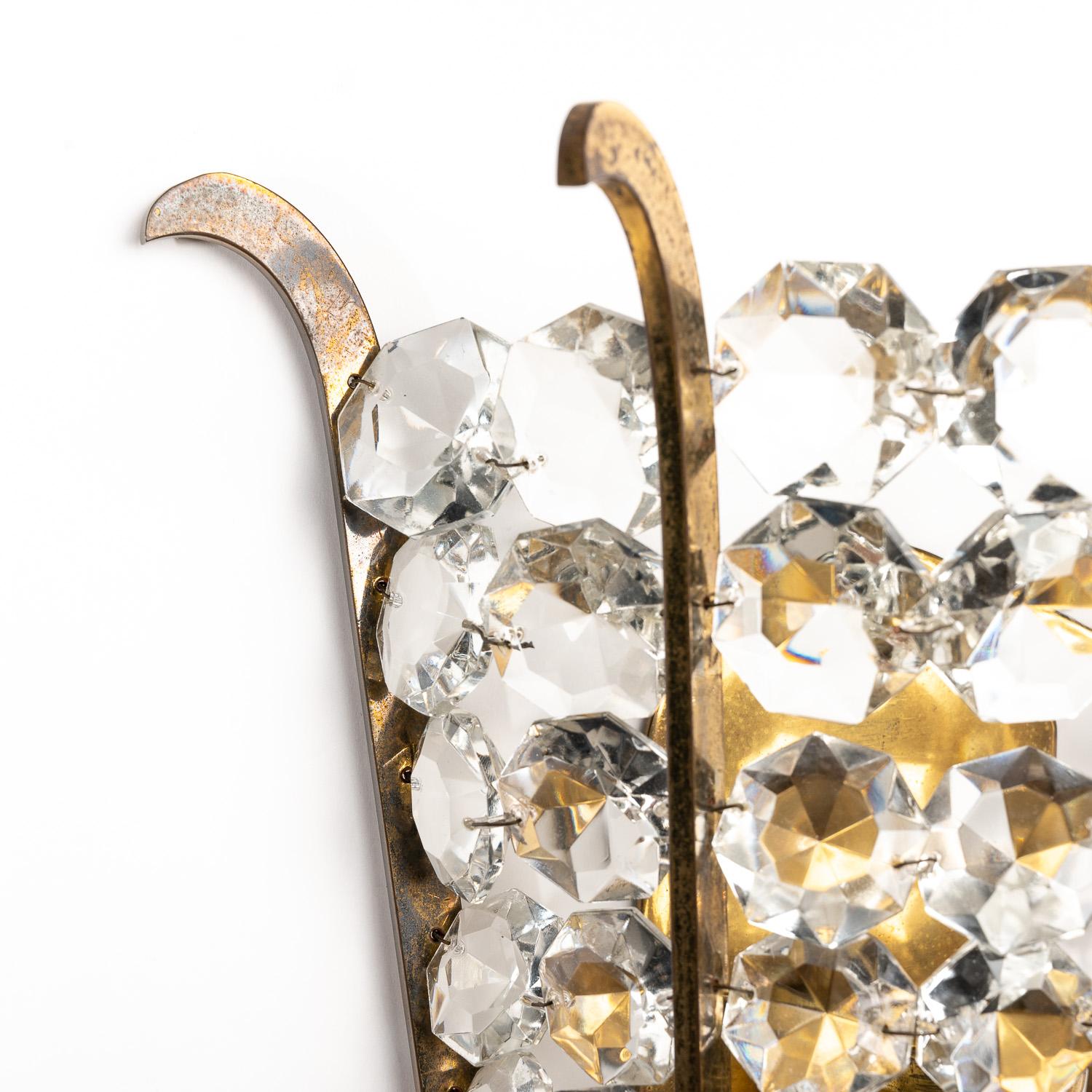 1950's Crystal Glass and Brass Sconces by Bakalowits & Söhne For Sale 10