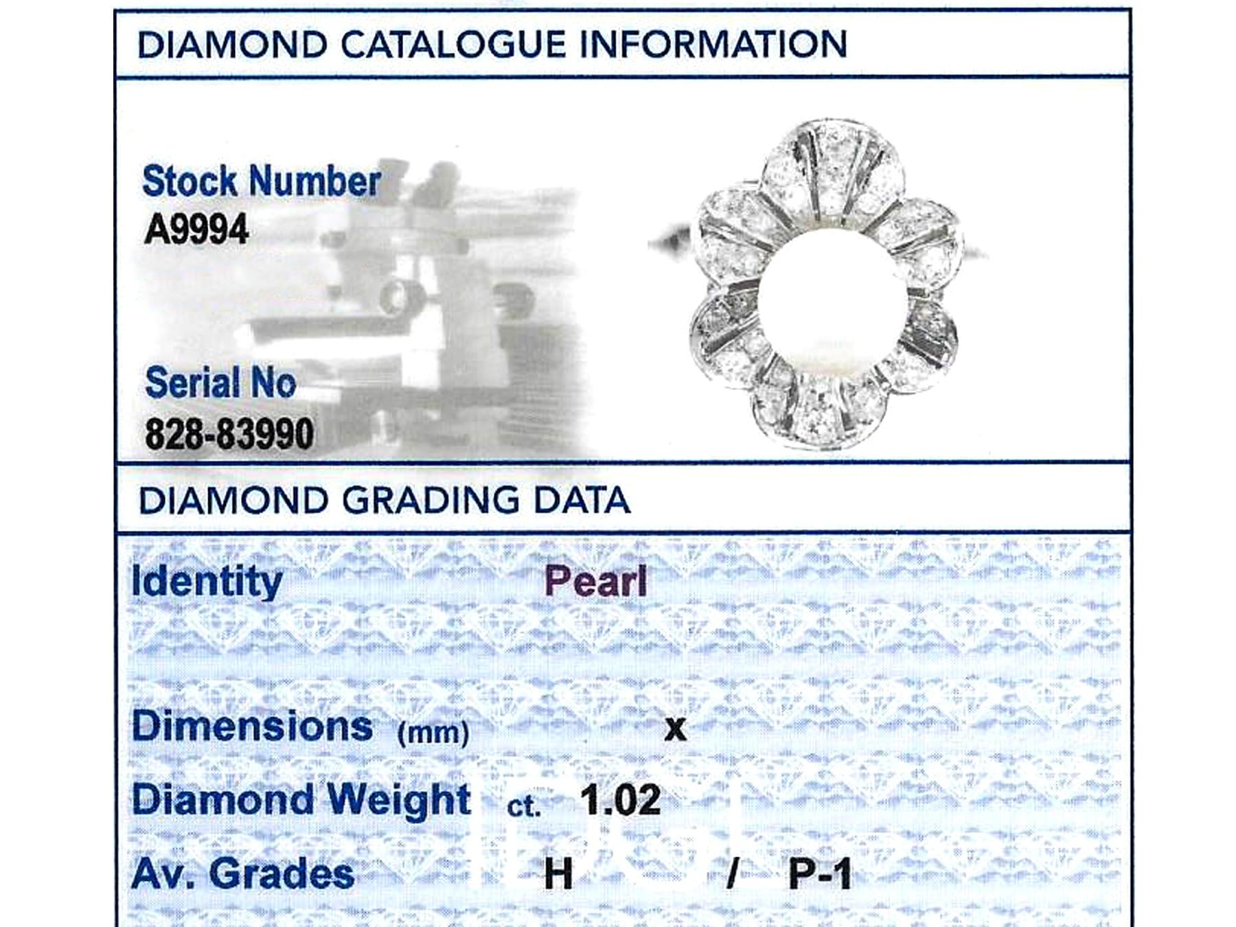 1950er Jahre Platin-Cluster-Ring mit Zuchtperle und 1,02 Karat Diamant im Angebot 1