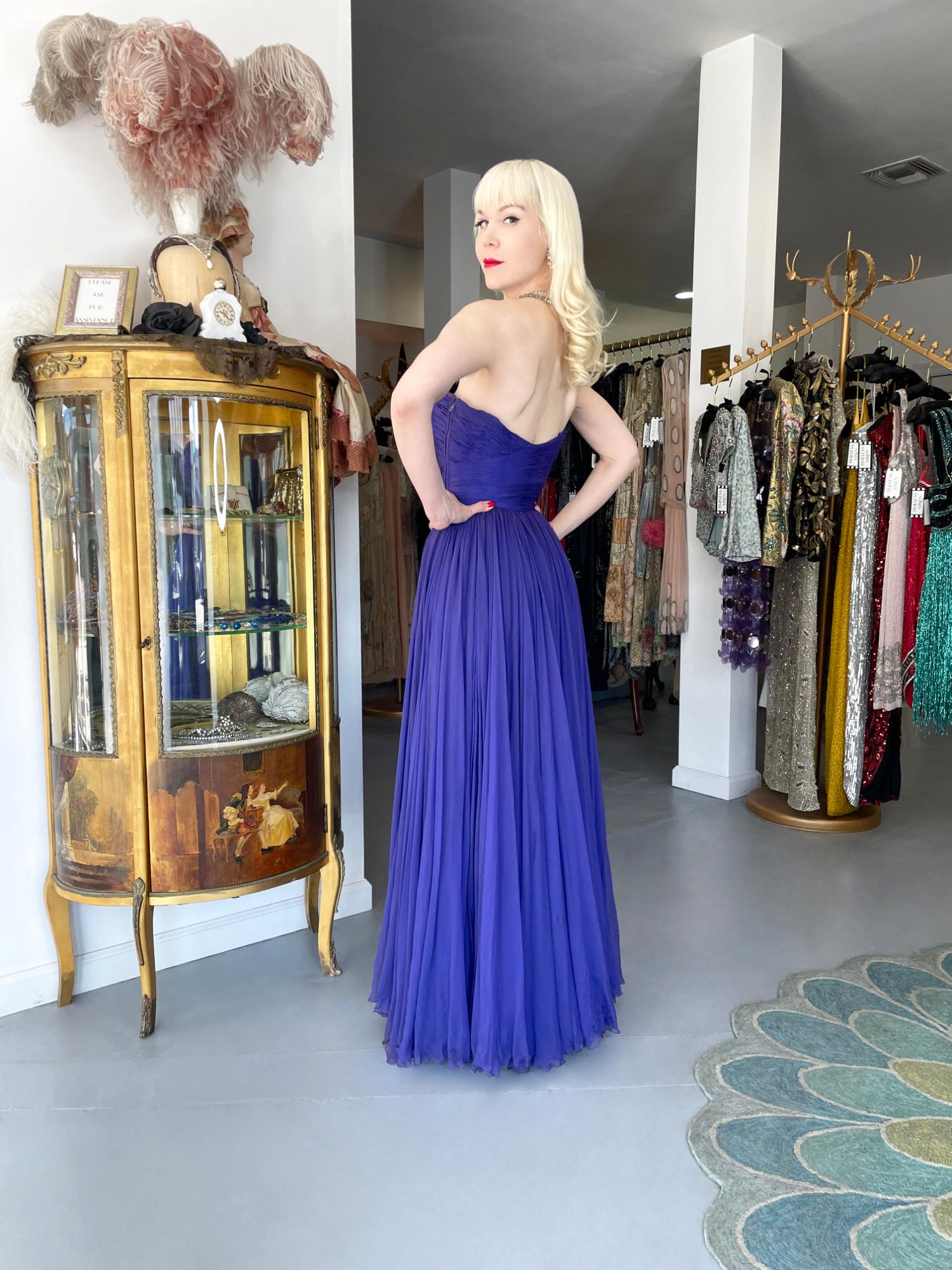 1950s Curiel Couture Pleated Purple Silk Chiffon Strapless Bustier Goddess Gown For Sale 12