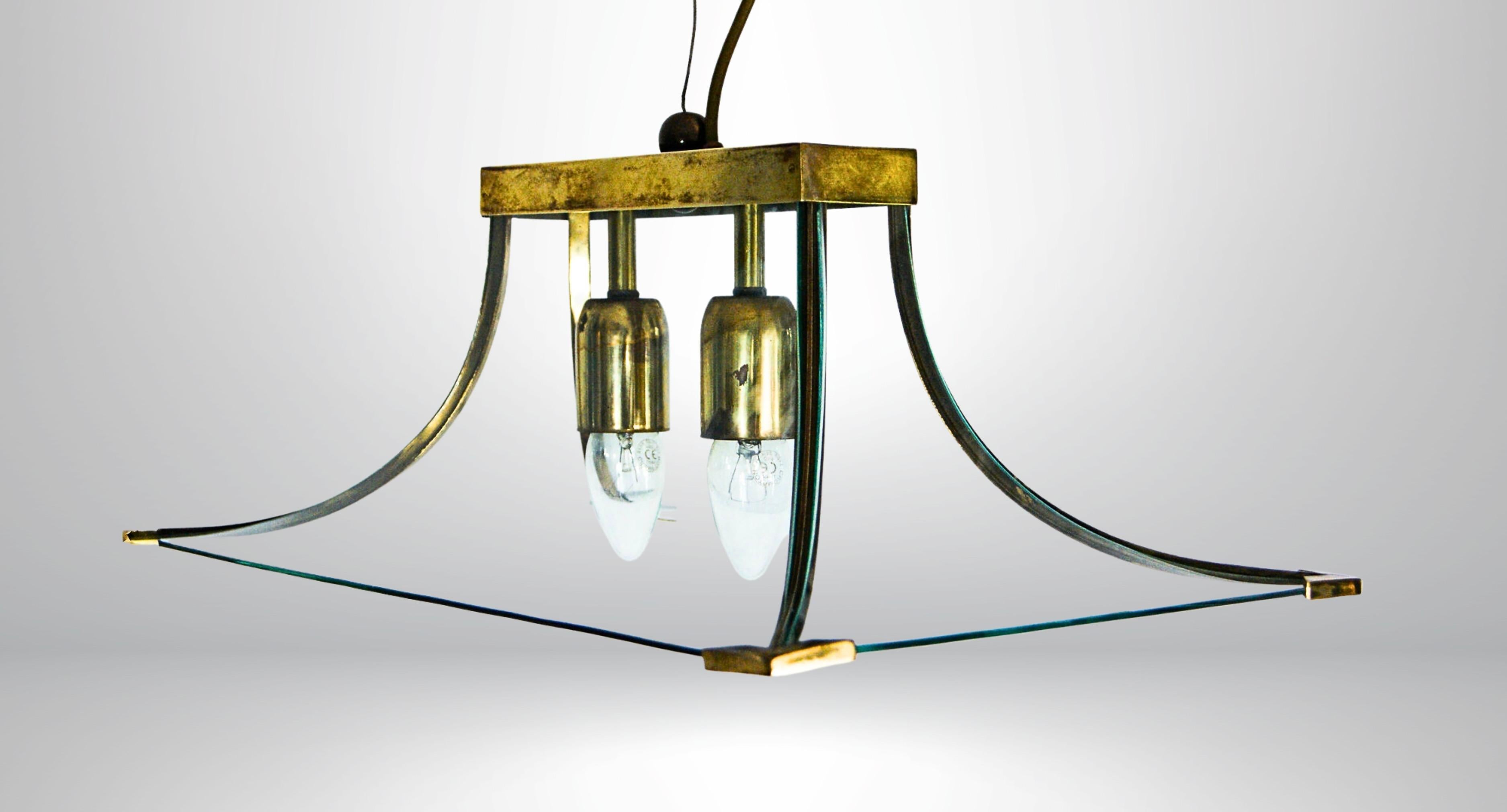 Mid-Century Modern 1950s Curved Glass & Brass Counterbalance Suspension Chandelier Esperia Attr. For Sale