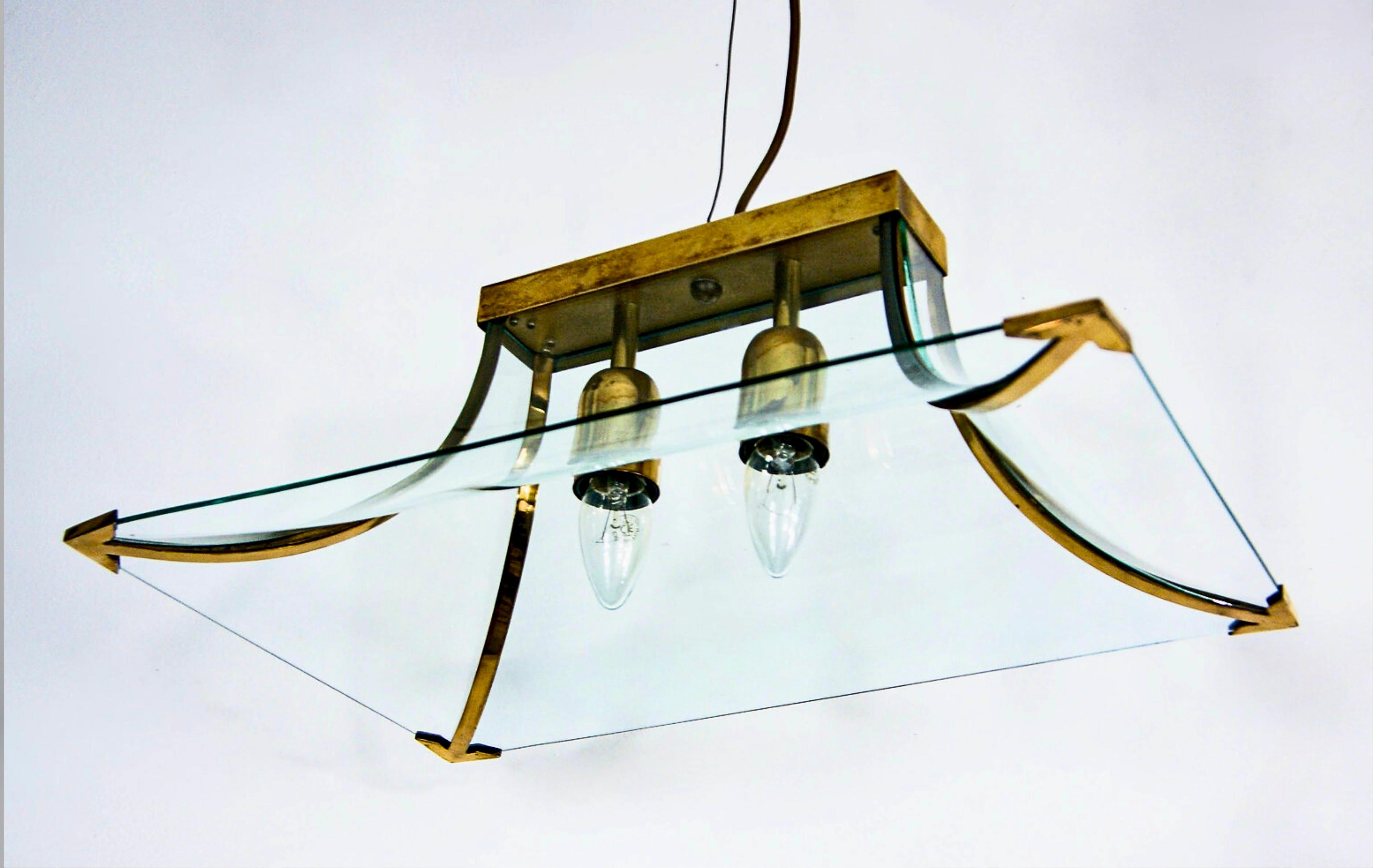 Italian 1950s Curved Glass & Brass Counterbalance Suspension Chandelier Esperia Attr. For Sale