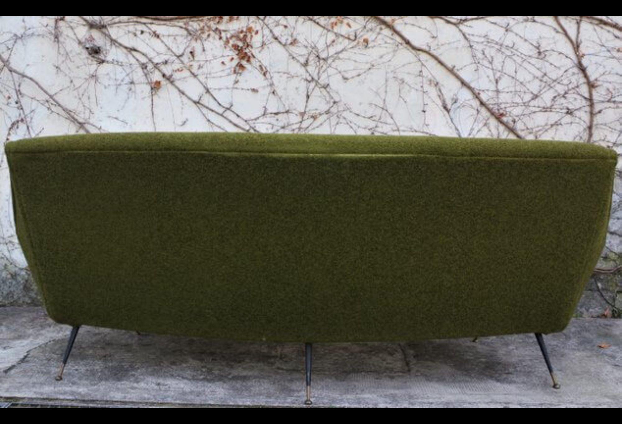 sofá curvo de algodón y lana verde de los años 50 por Gigi Radice para Minotti - Mediados de siglo en venta 4